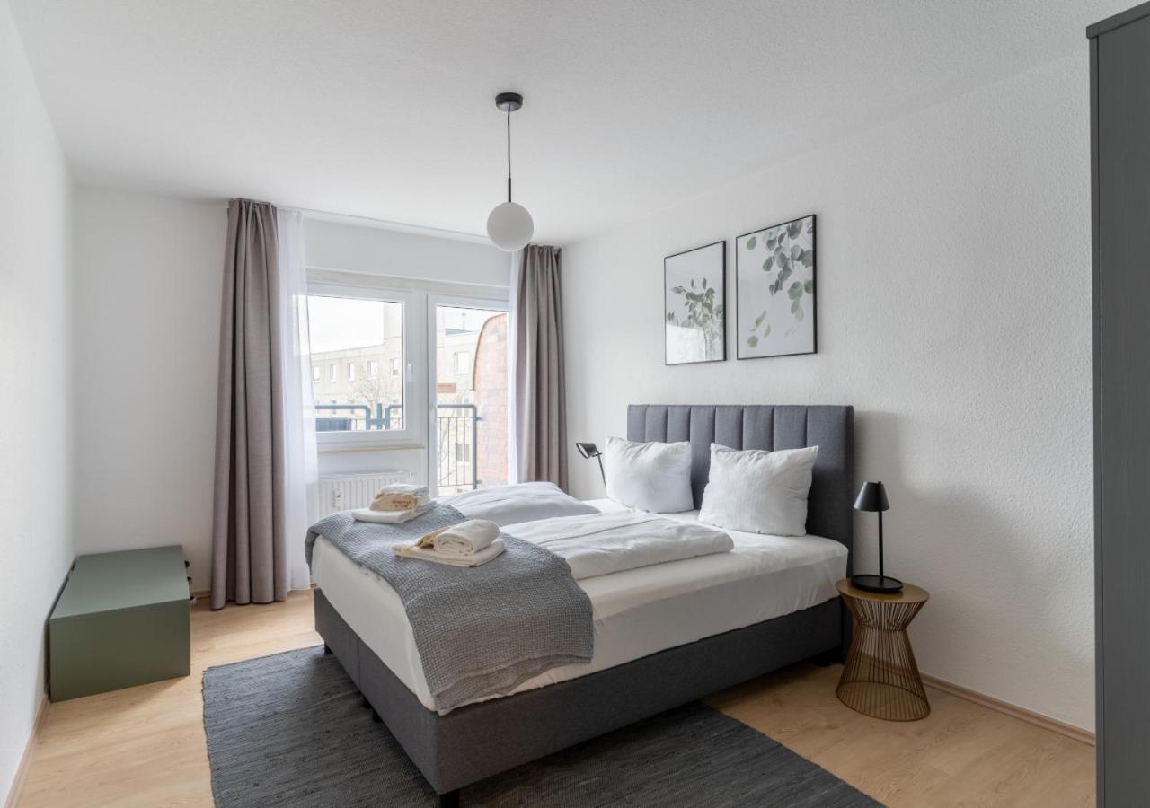 Two-Bedroom Duplex Suite with balcony photo 3