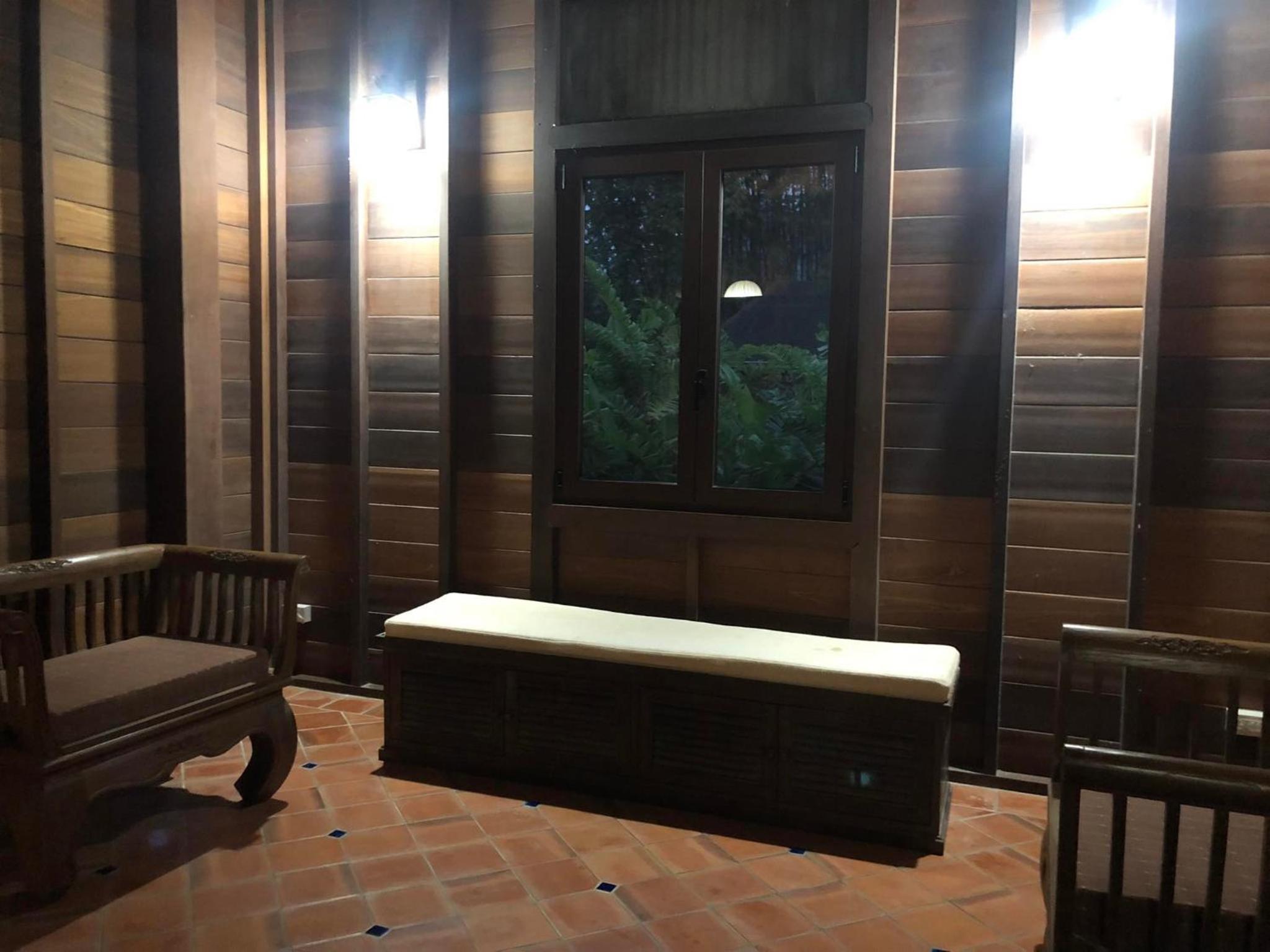 Two-Bedroom House - Photo 3
