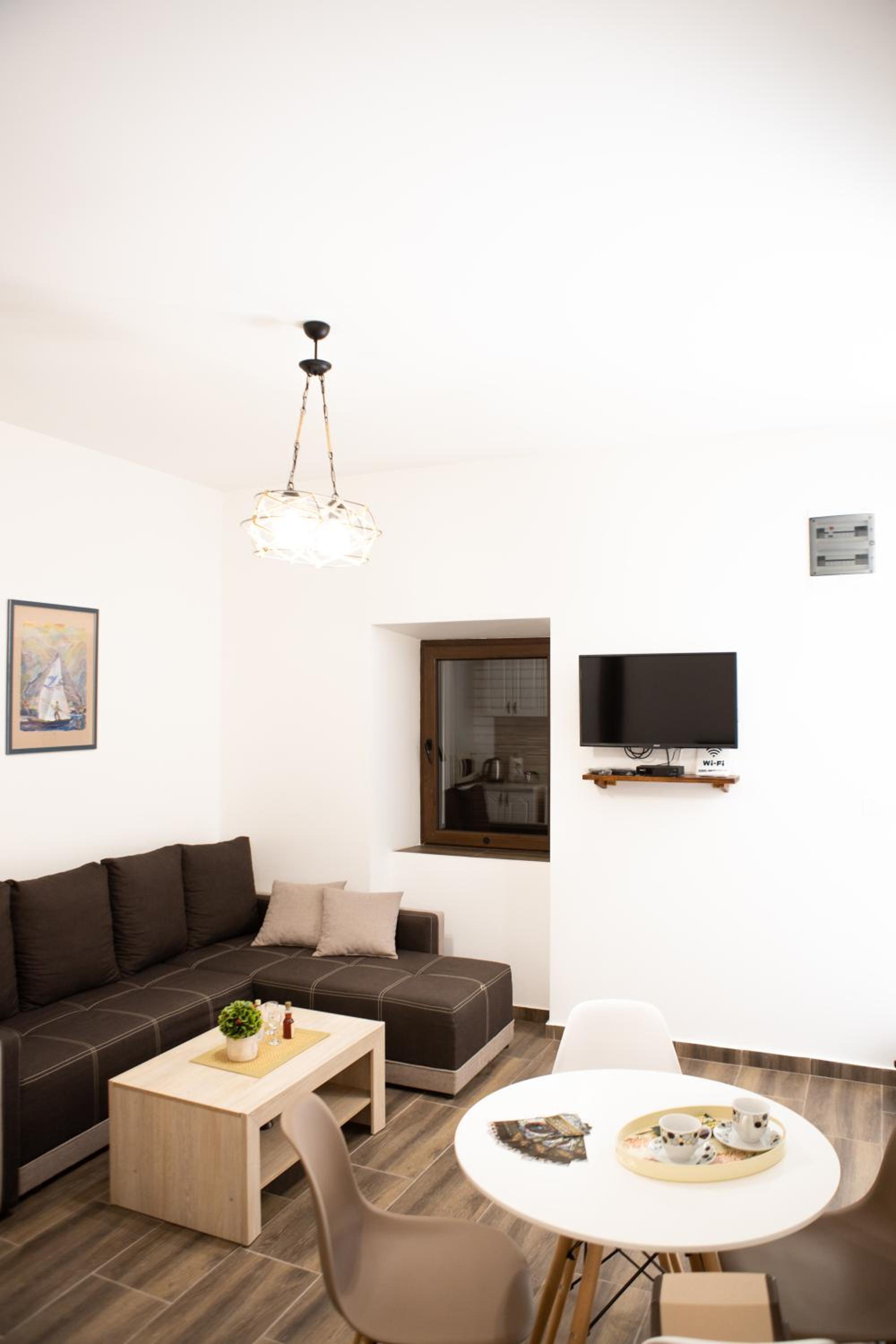 Apartment photo 3