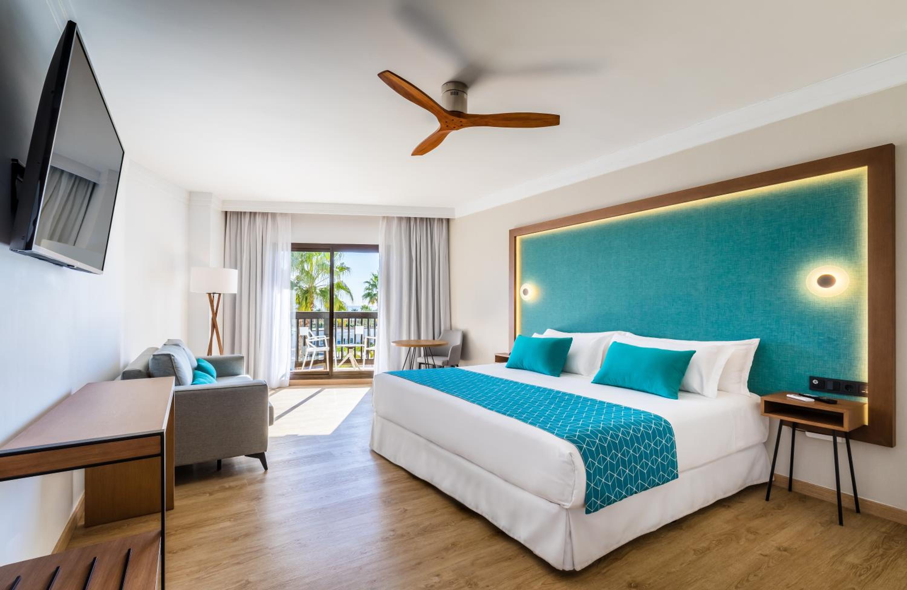 Superior Double or Twin Room - Photo 2