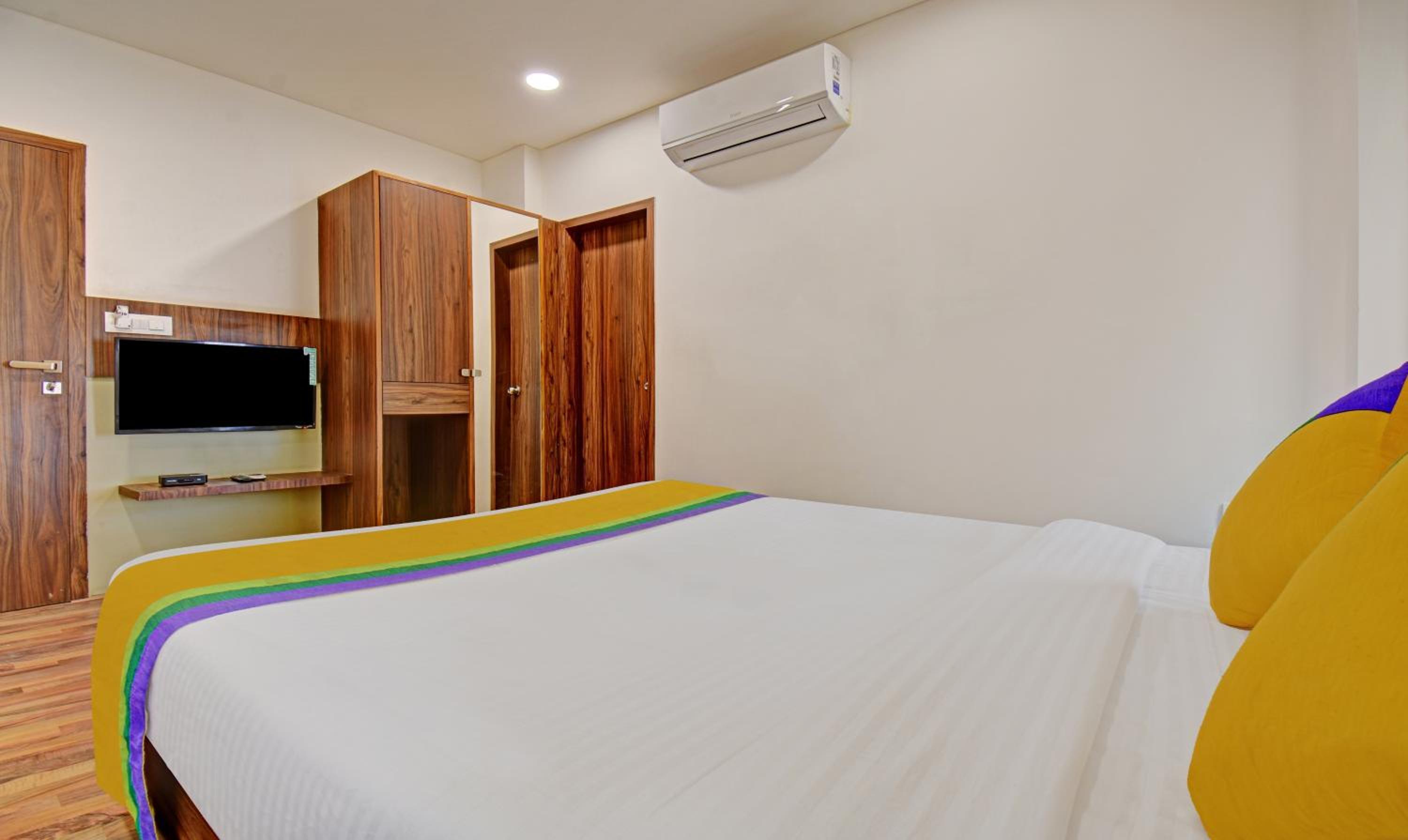 Standard Room - Photo 8