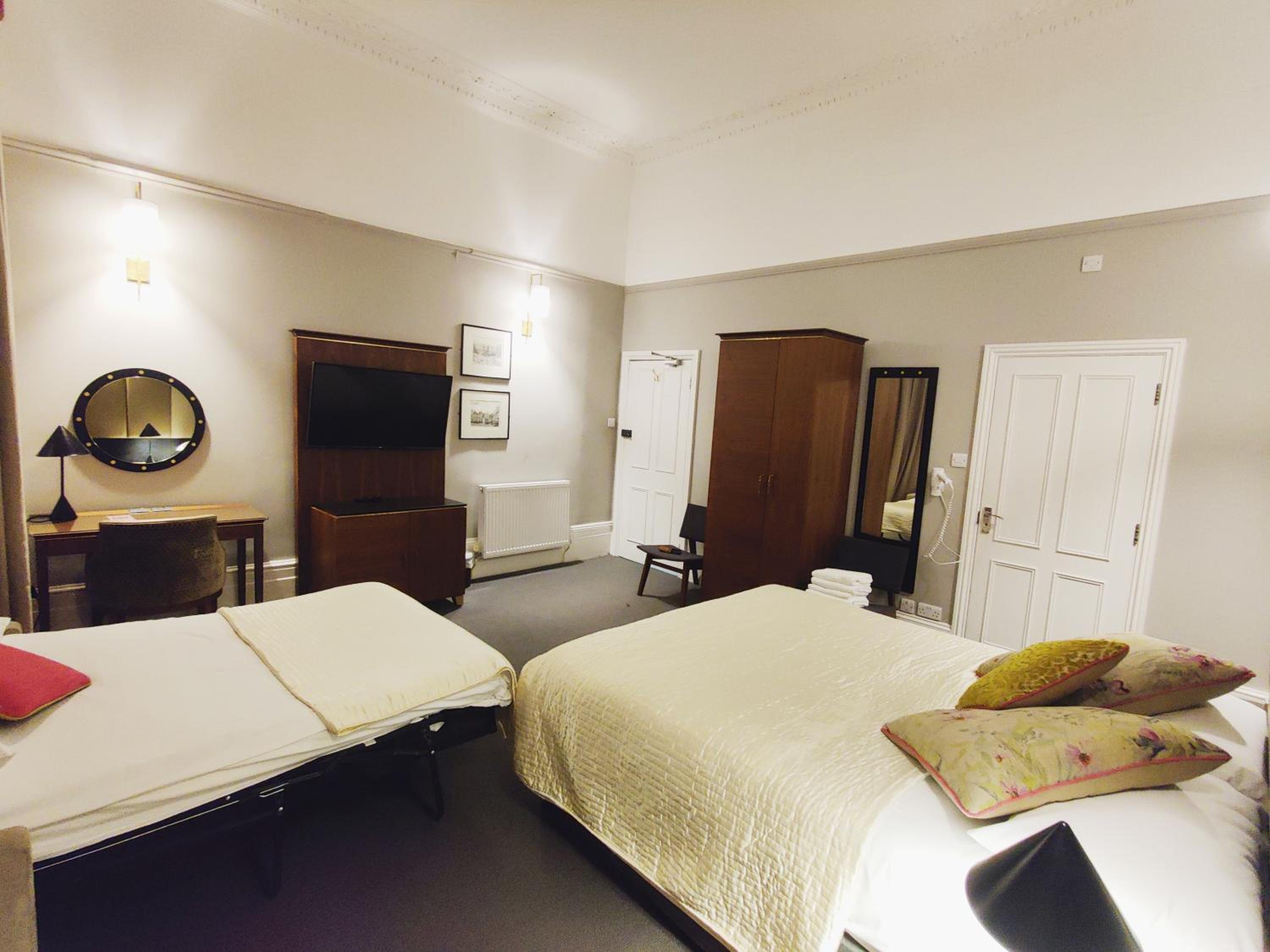 Triple Room photo 1