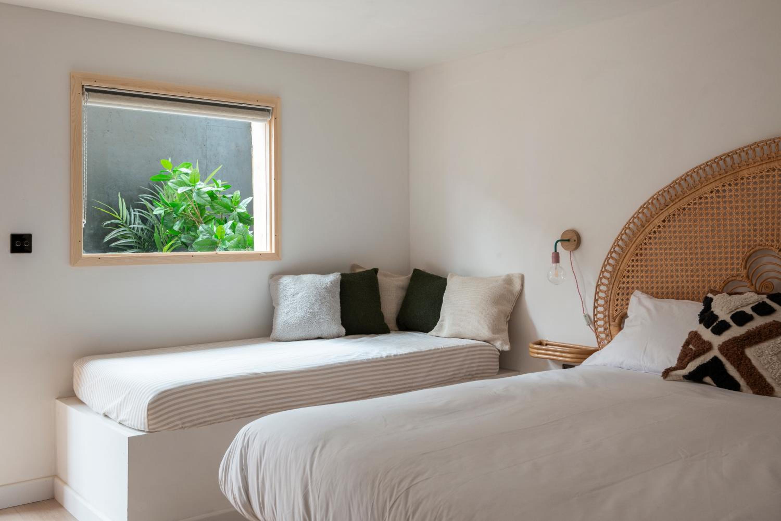 Deluxe Double Room with Extra Bed