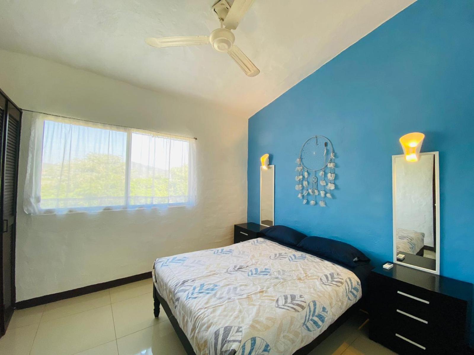 Two-Bedroom Apartment - Photo 8