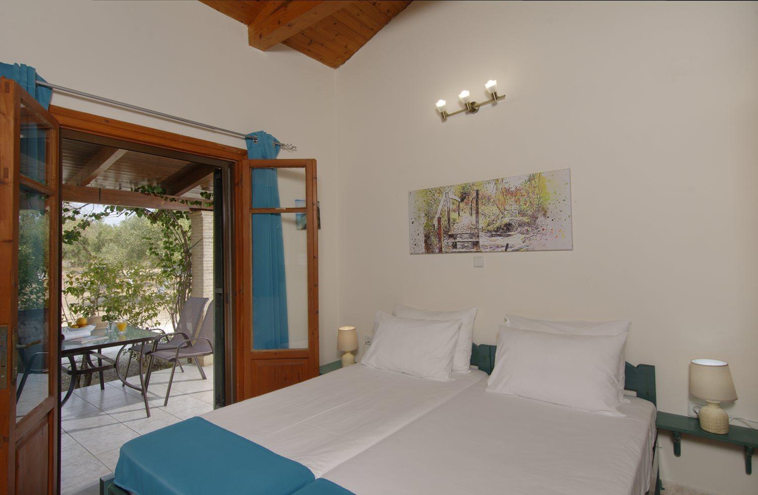 One-Bedroom House photo 2