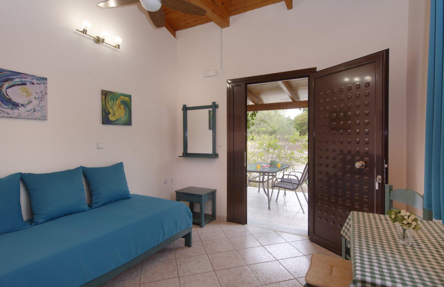 One-Bedroom House photo 3