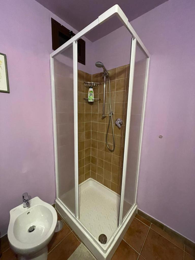 One-Bedroom House - Photo 42