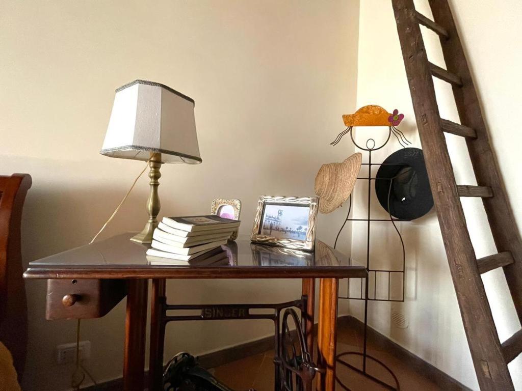 One-Bedroom House - Photo 2