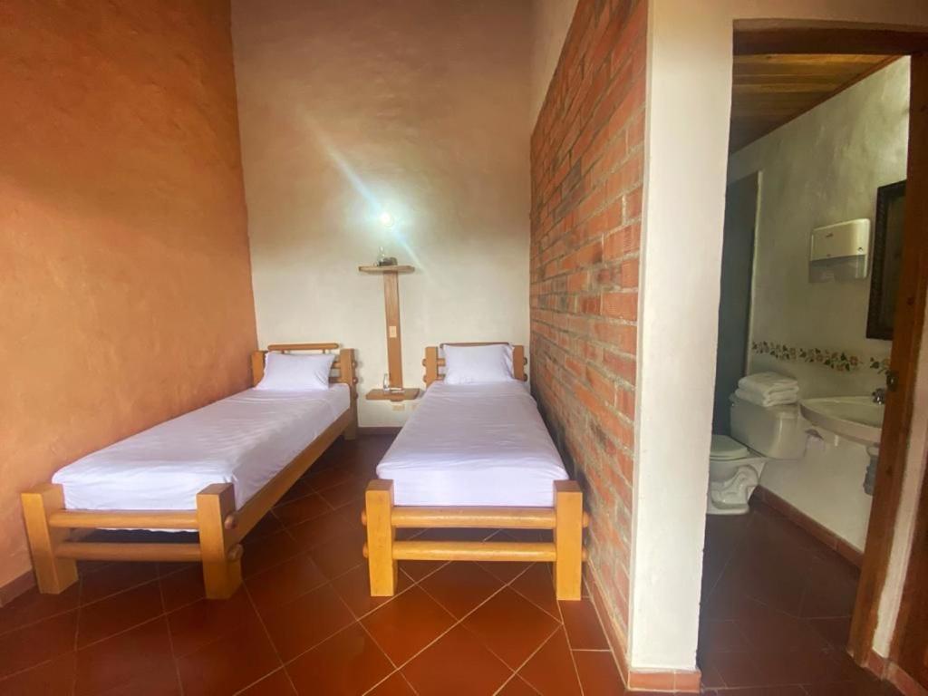 Standard Double or Twin Room photo 2