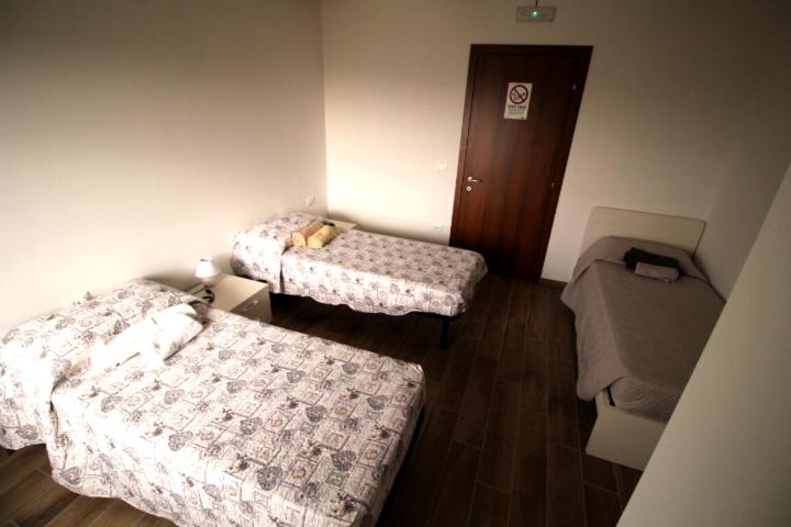 Triple Room - Photo 3