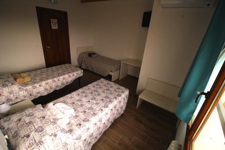Triple Room - Photo 4
