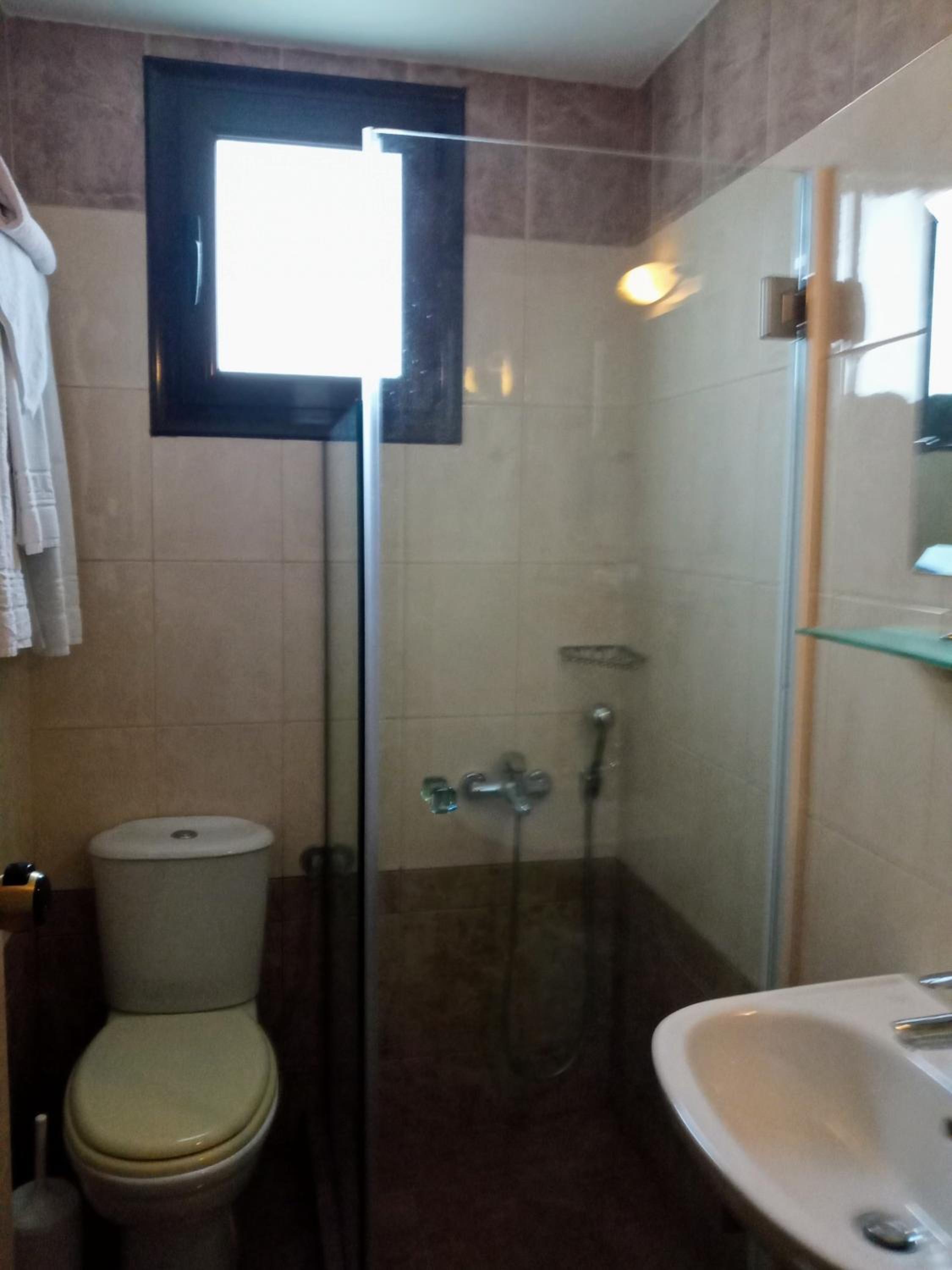 Classic Triple Room photo 2