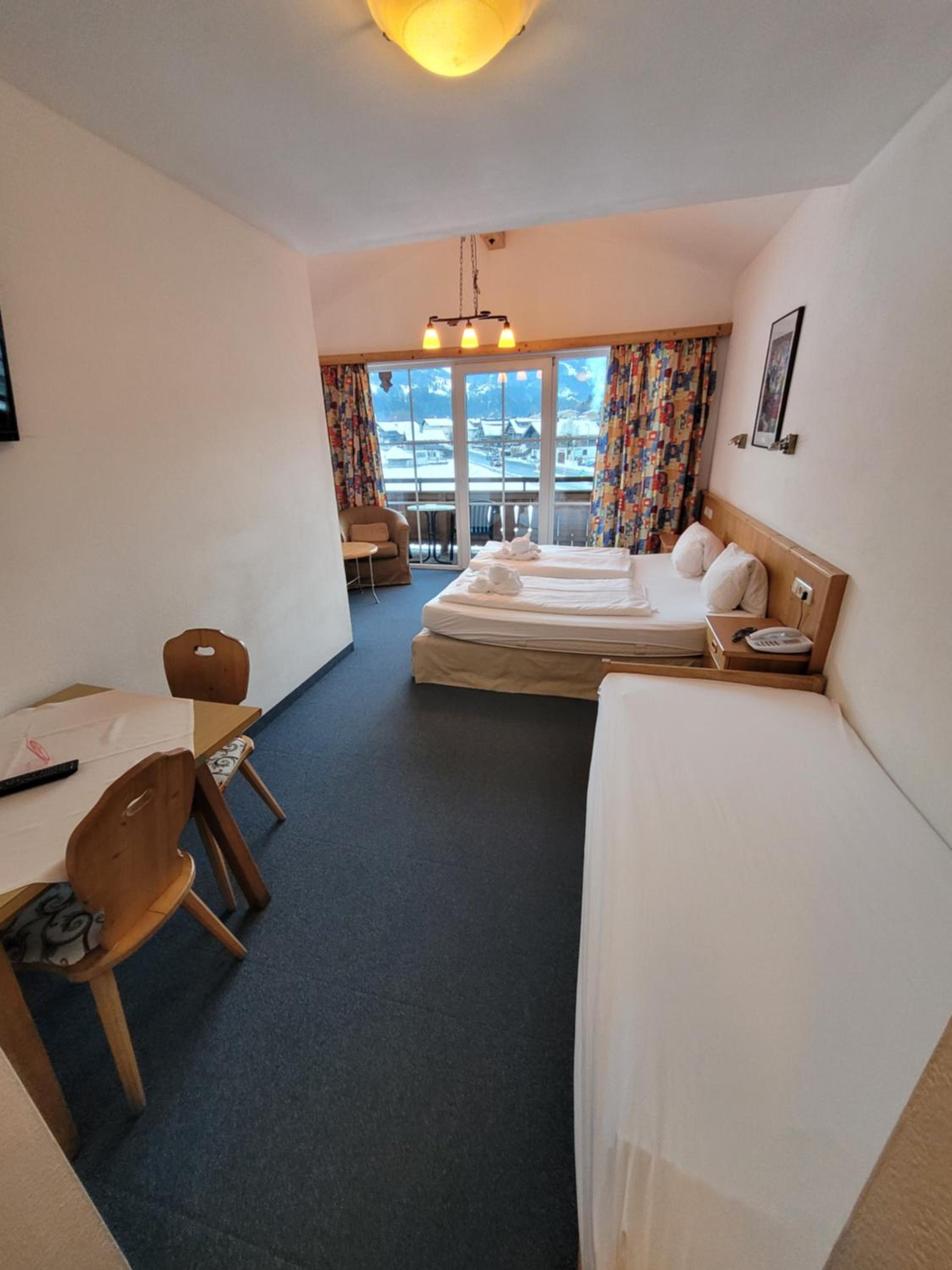 Triple Room photo 2