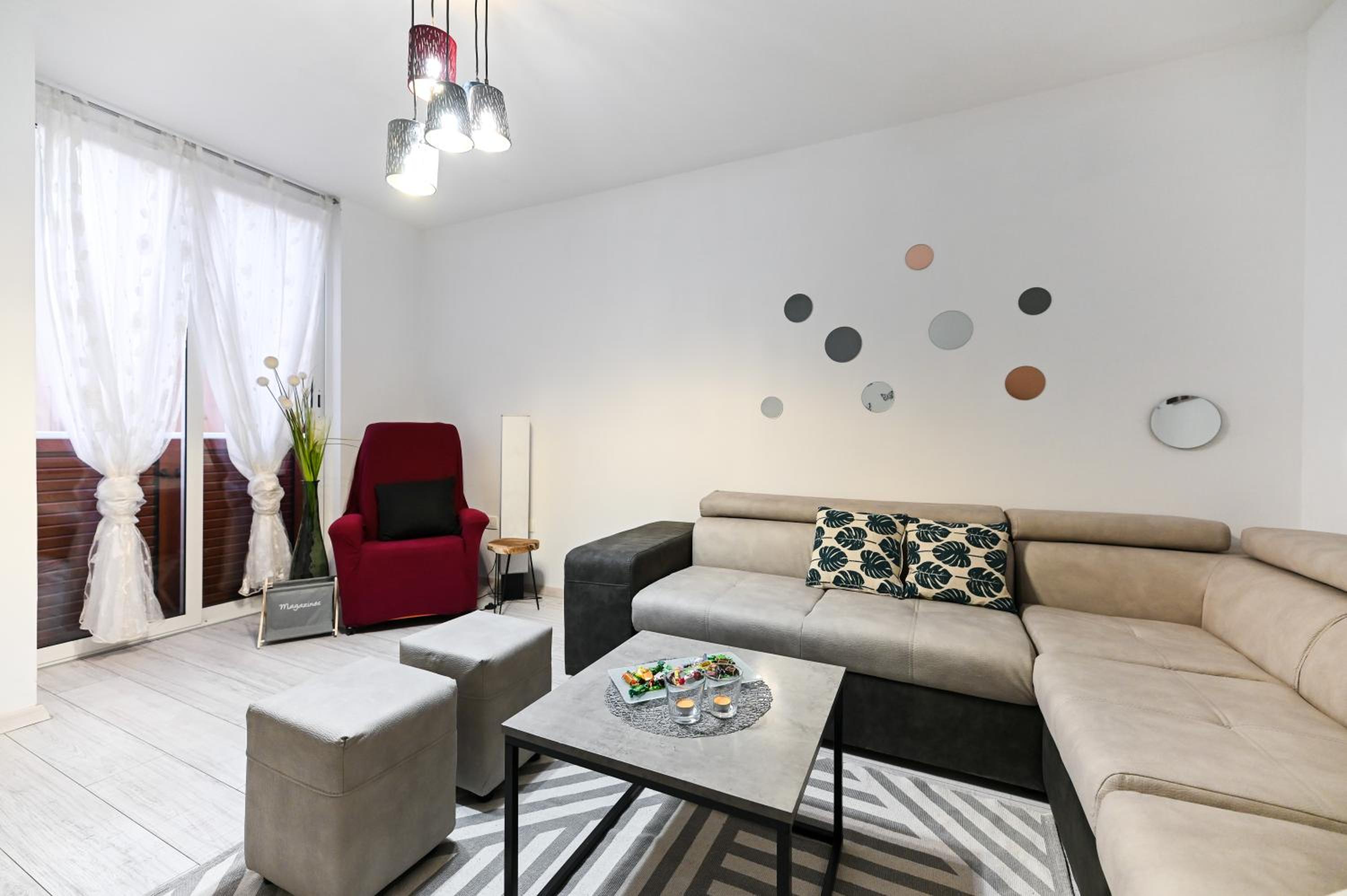 Apartment - Photo 36