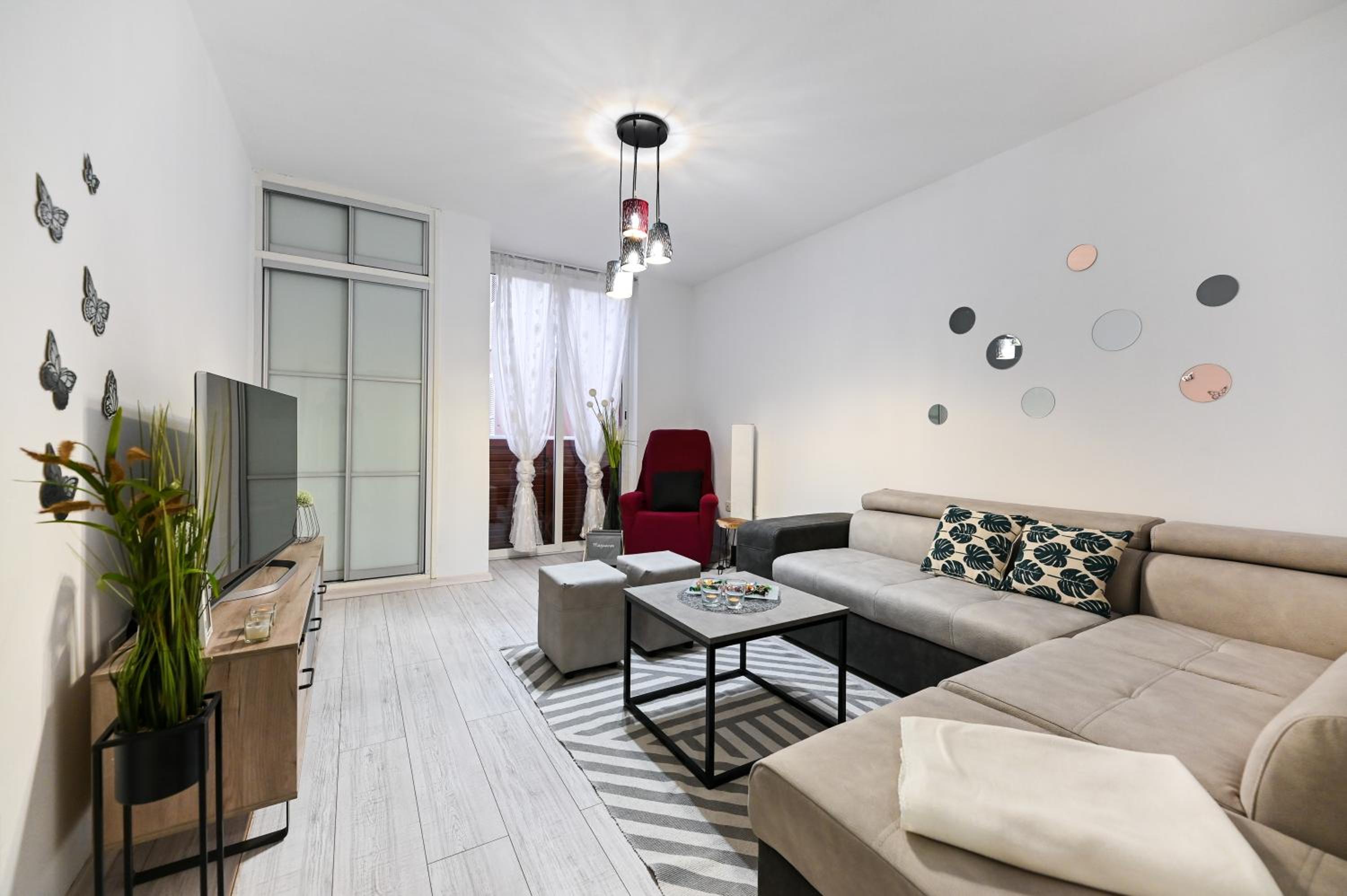 Apartment - Photo 39
