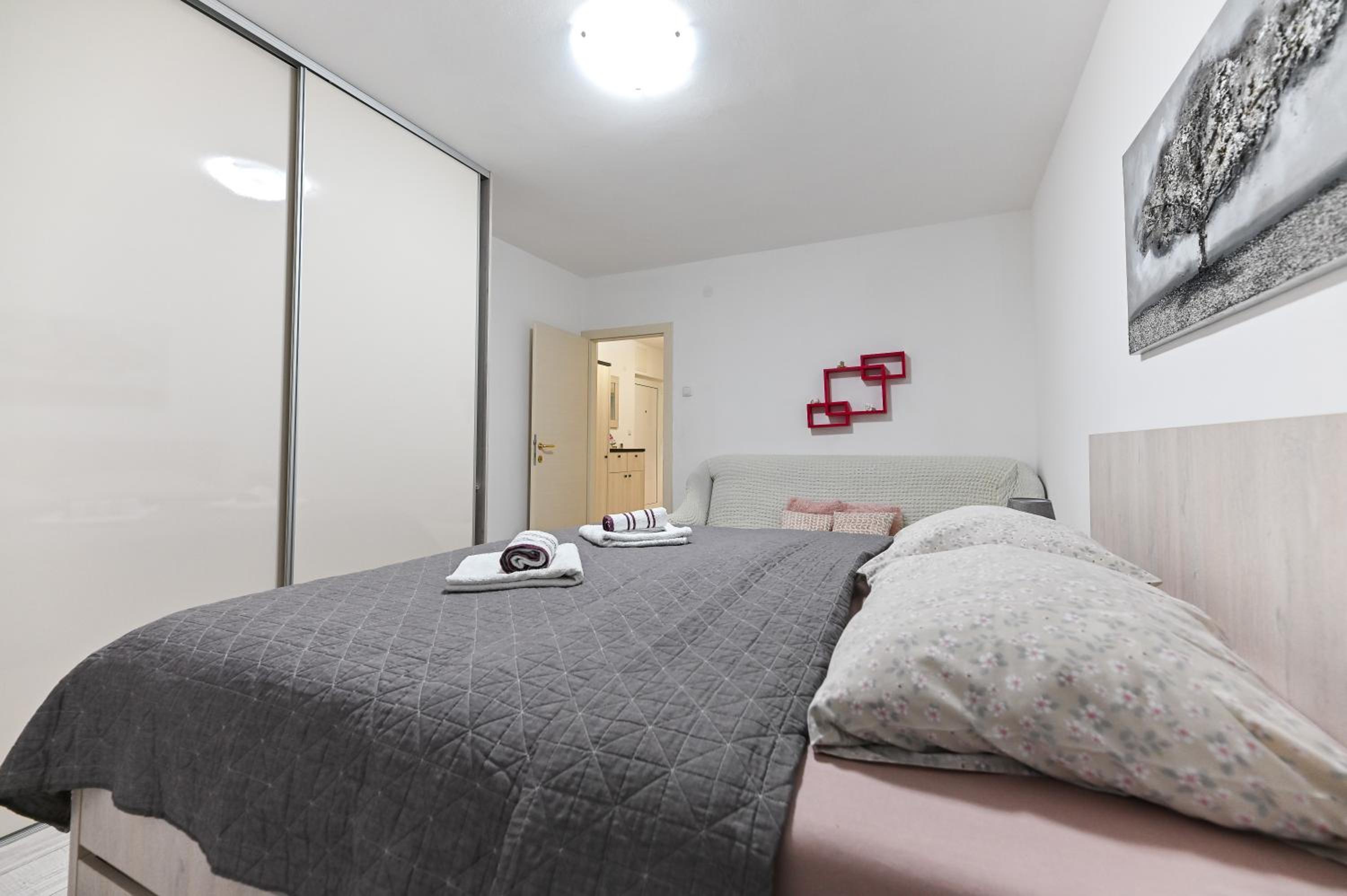 Apartment - Photo 44