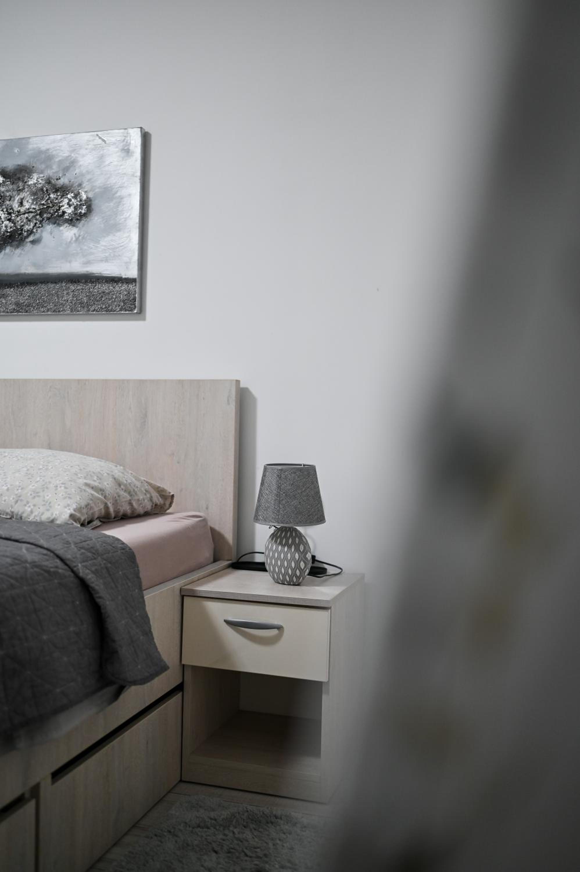Apartment - Photo 1