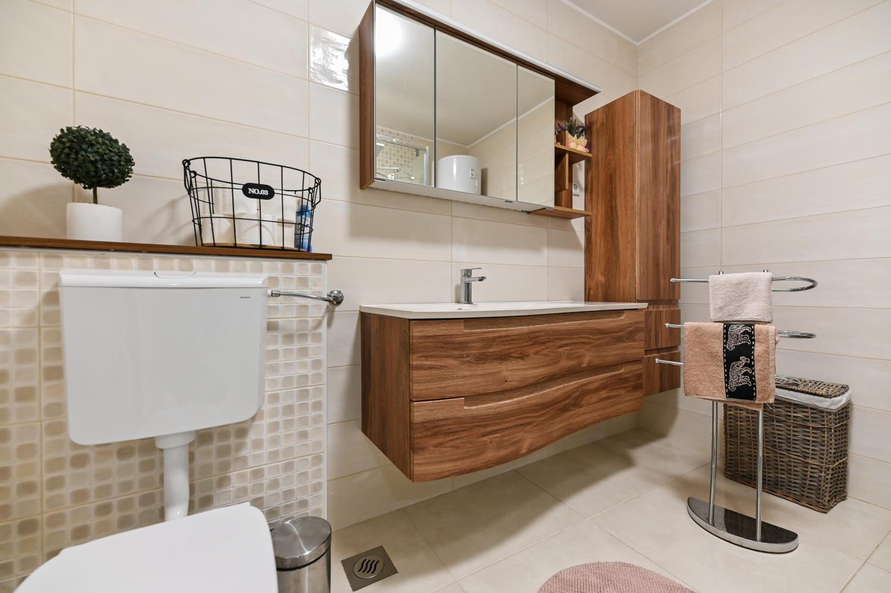 Apartment - Photo 10