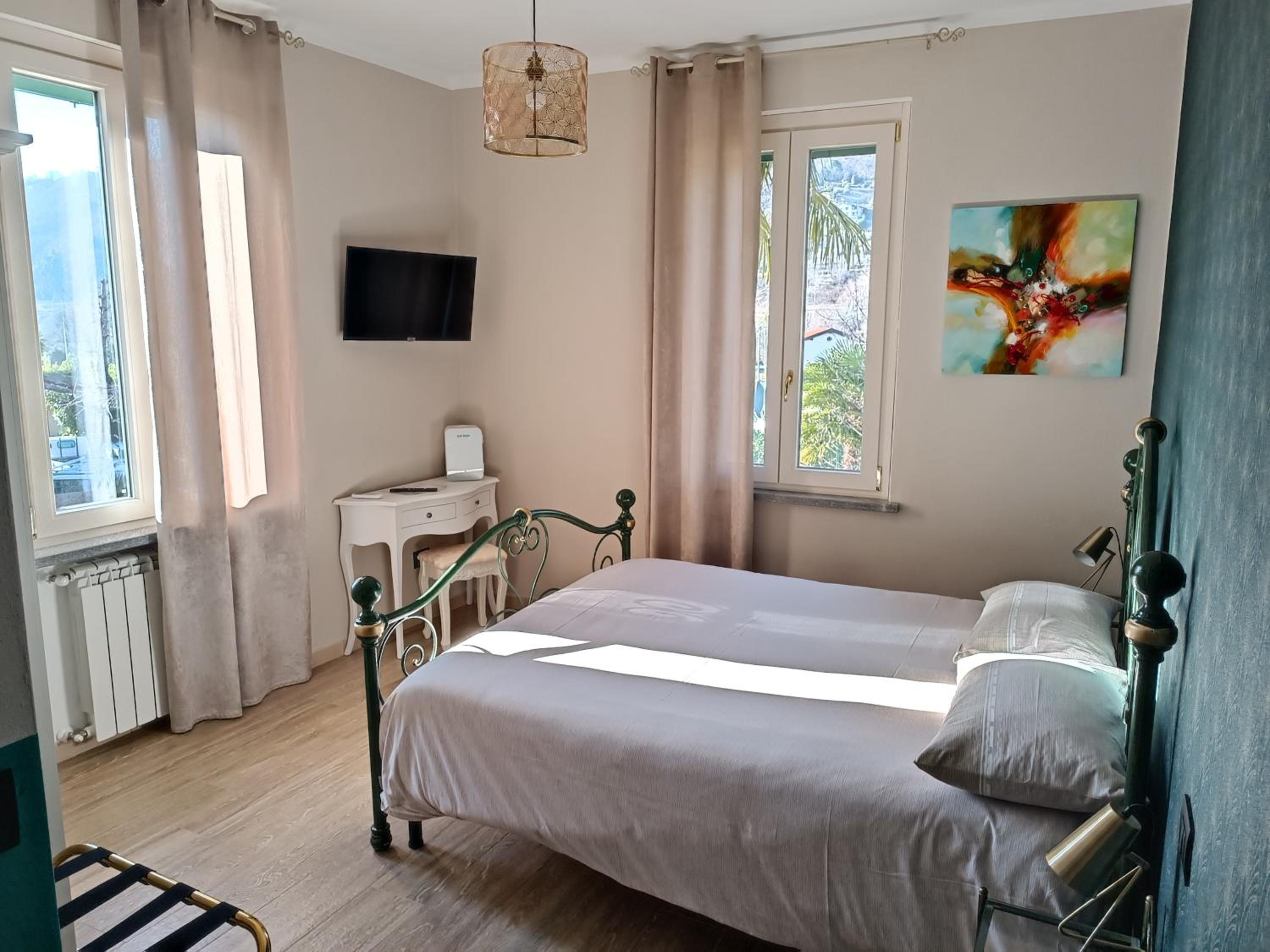 Double Room with Garden View - Photo 5