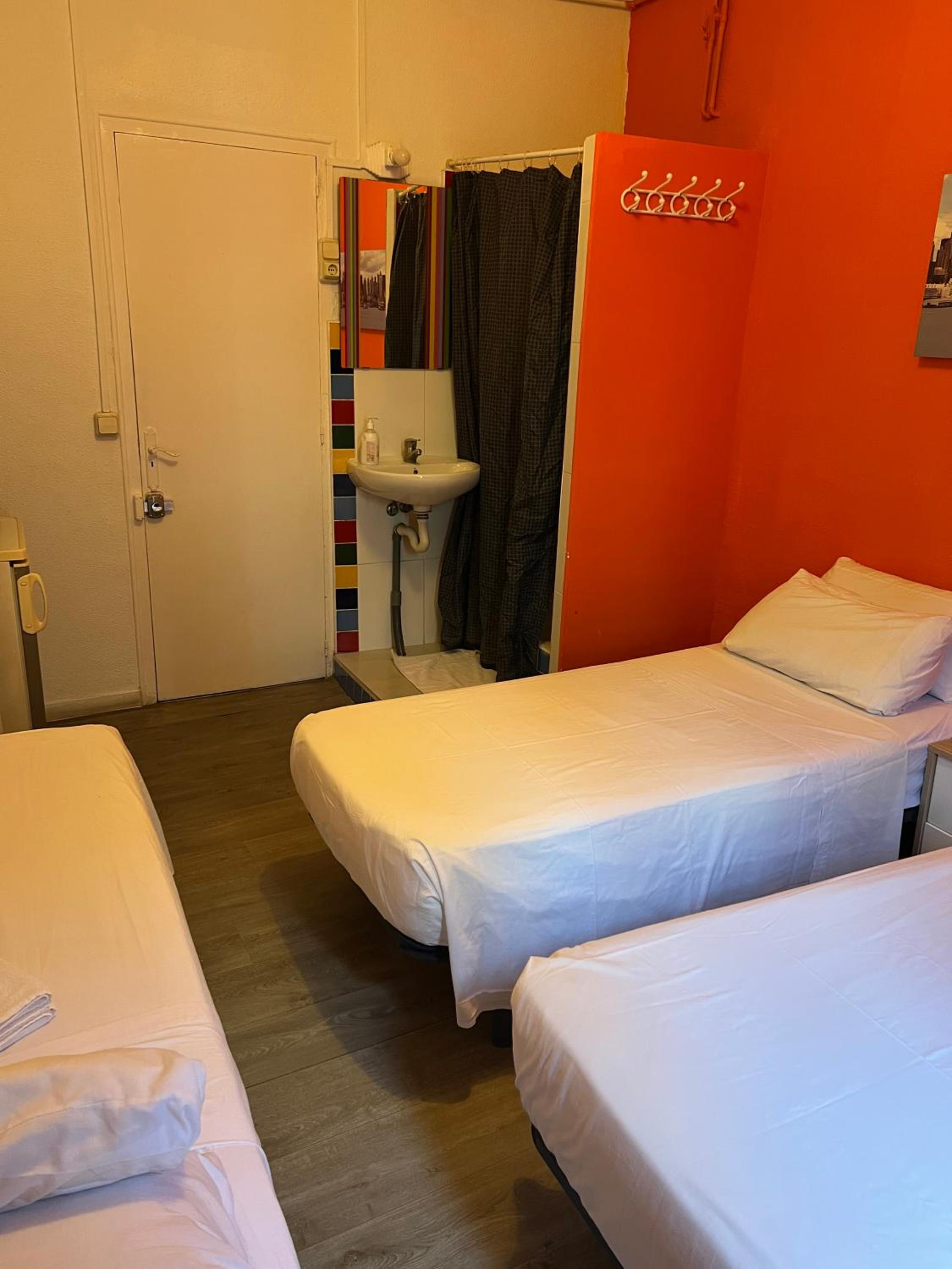 Triple Room with City View photo 3