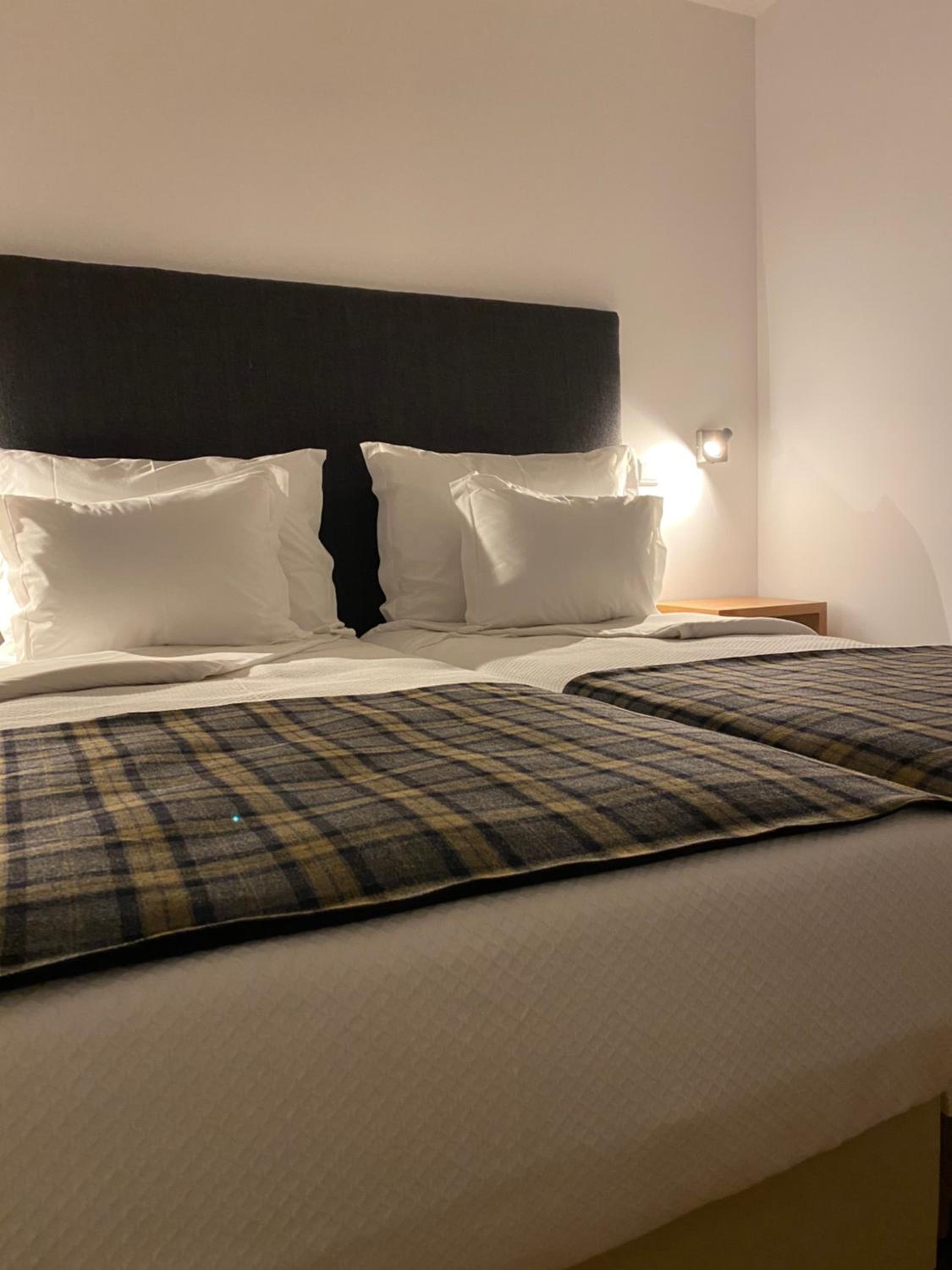 Twin Room - Photo 1