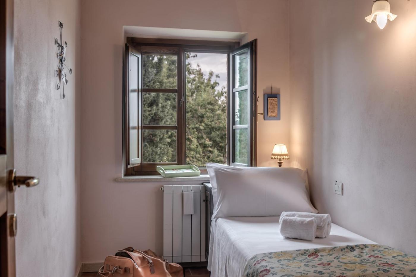 Two-Bedroom Apartment (3 Adults + 2 Children) photo 3