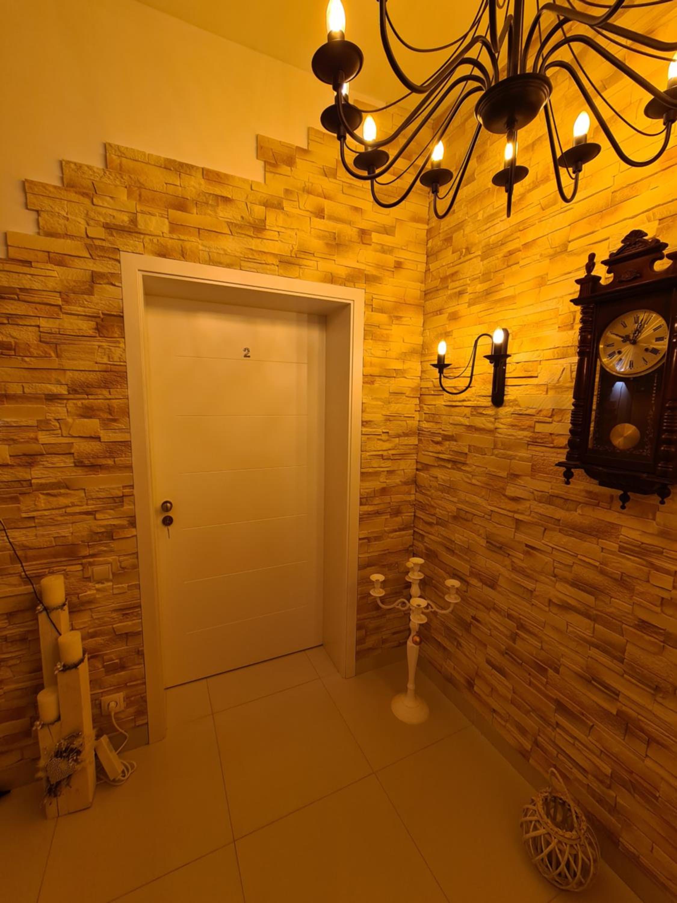 Apartment - Ground Floor photo 2