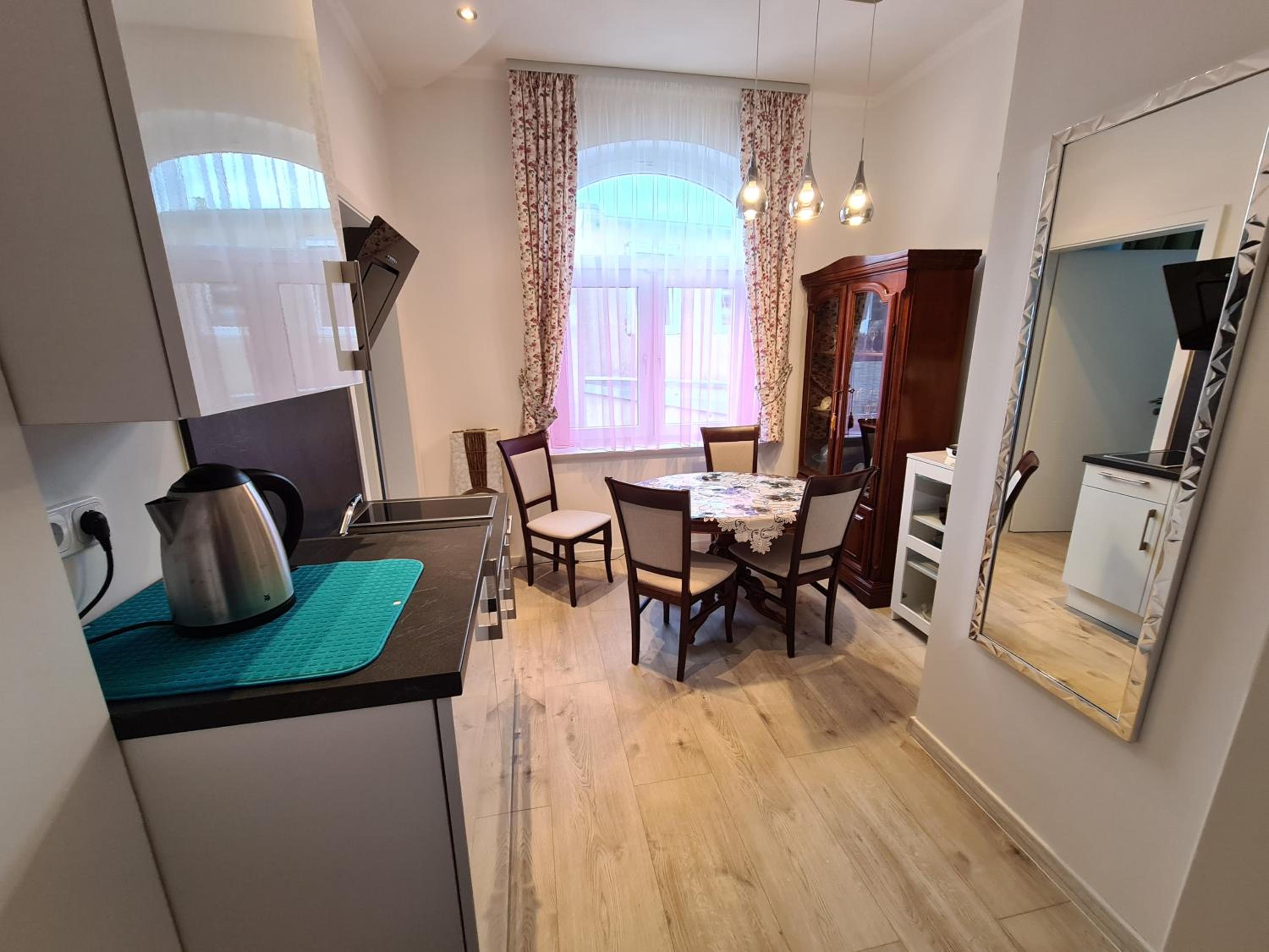 Apartment - Ground Floor photo 3