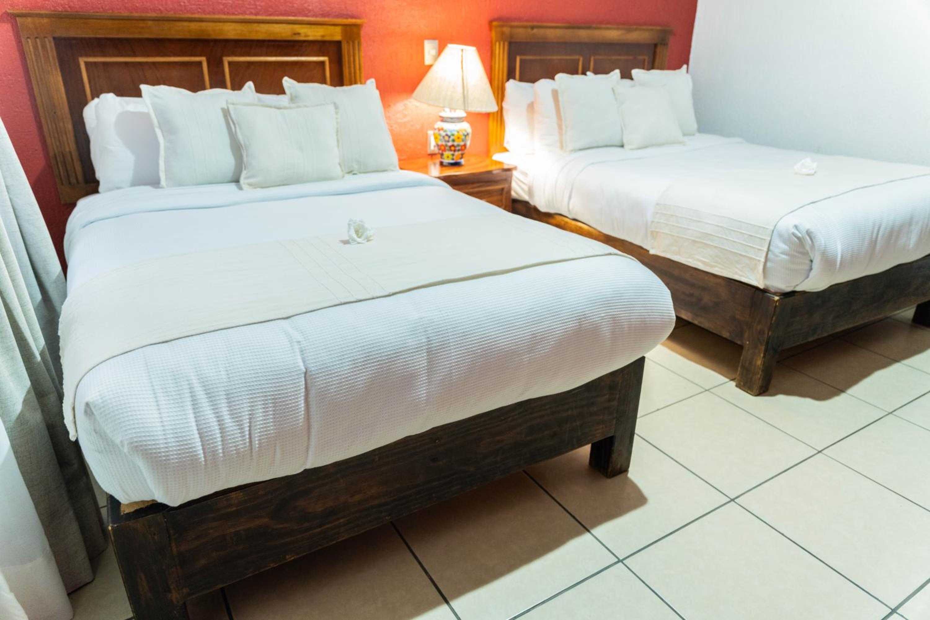 Deluxe Double Room with Two Double Beds - Photo 1