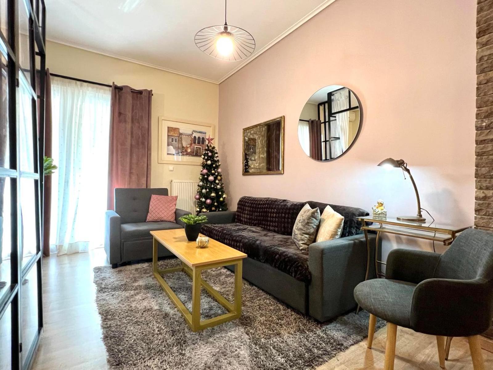 Three-Bedroom Apartment - Photo 29