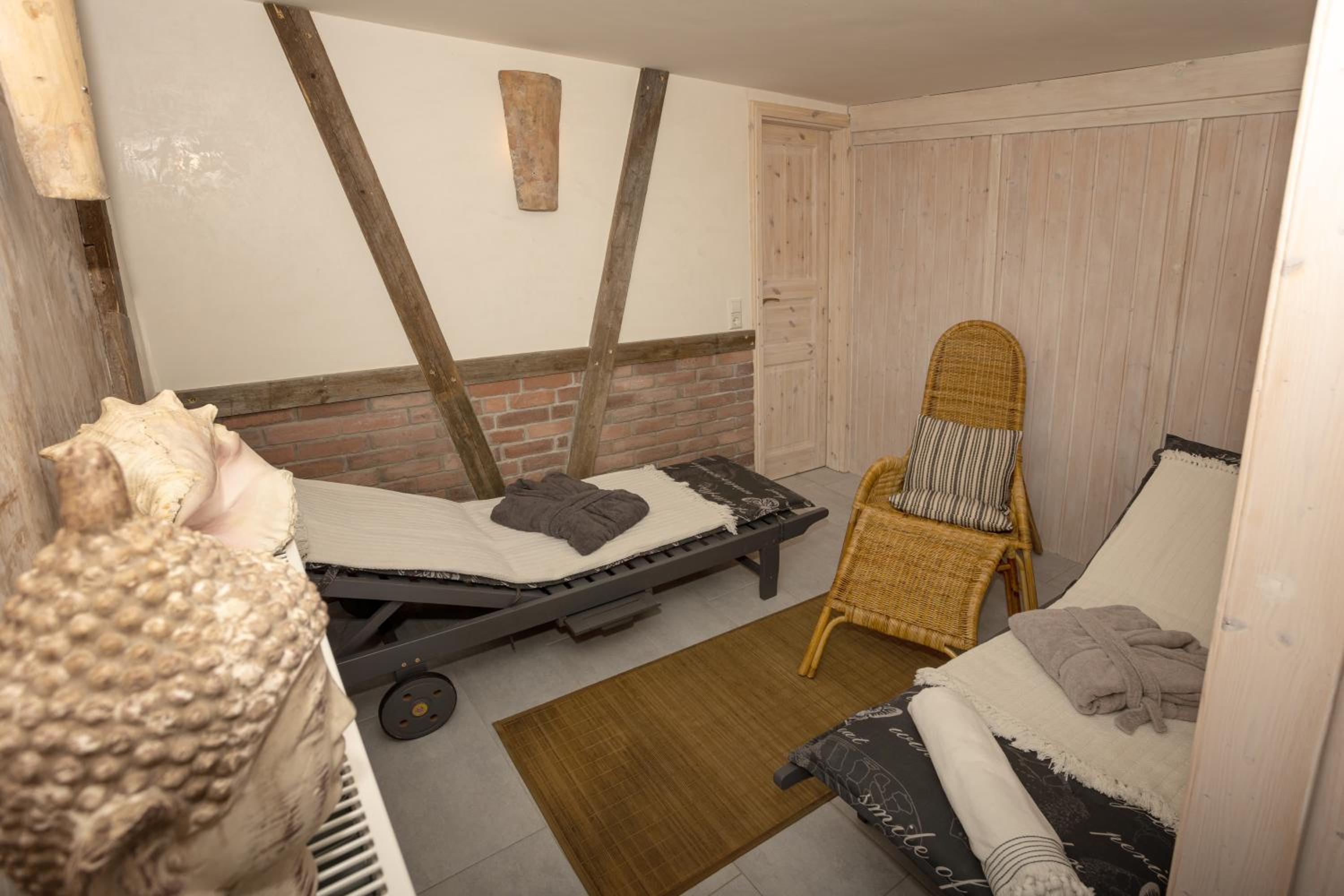 Apartment - Ground Floor - Photo 7