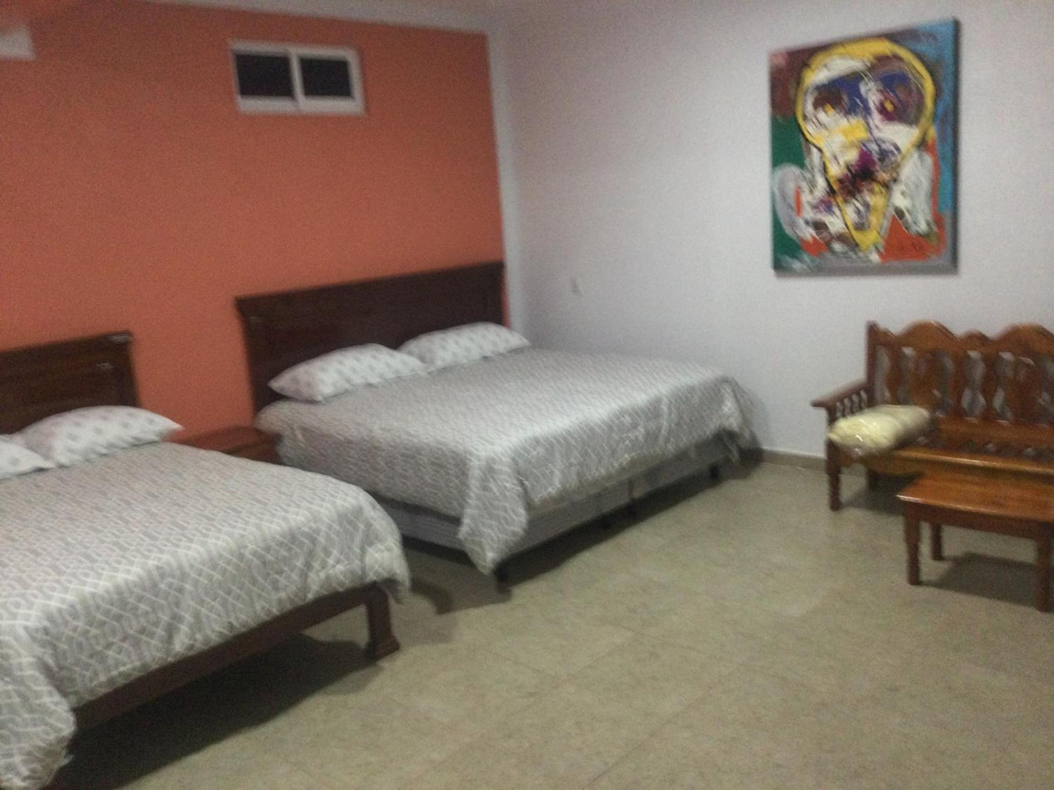 Twin Room - Photo 12