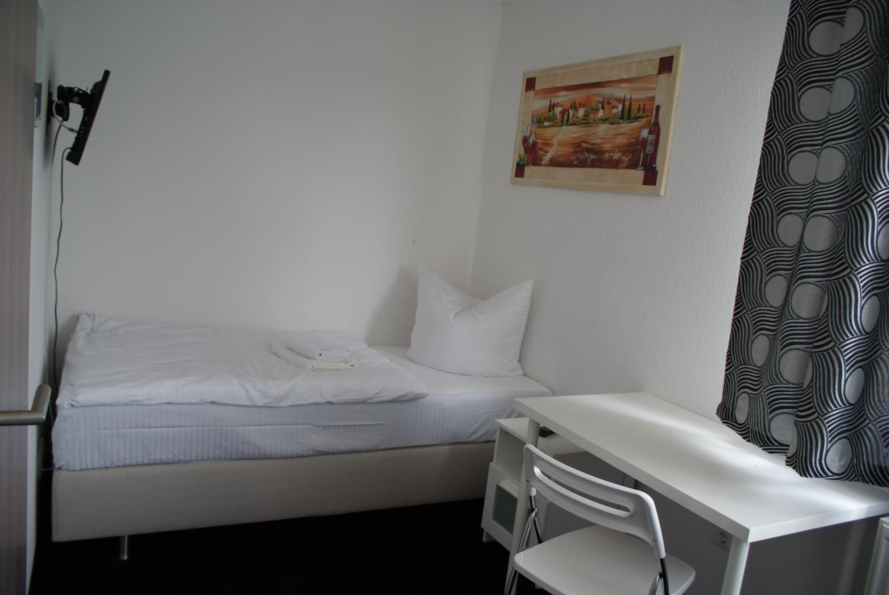 Single Room photo 1