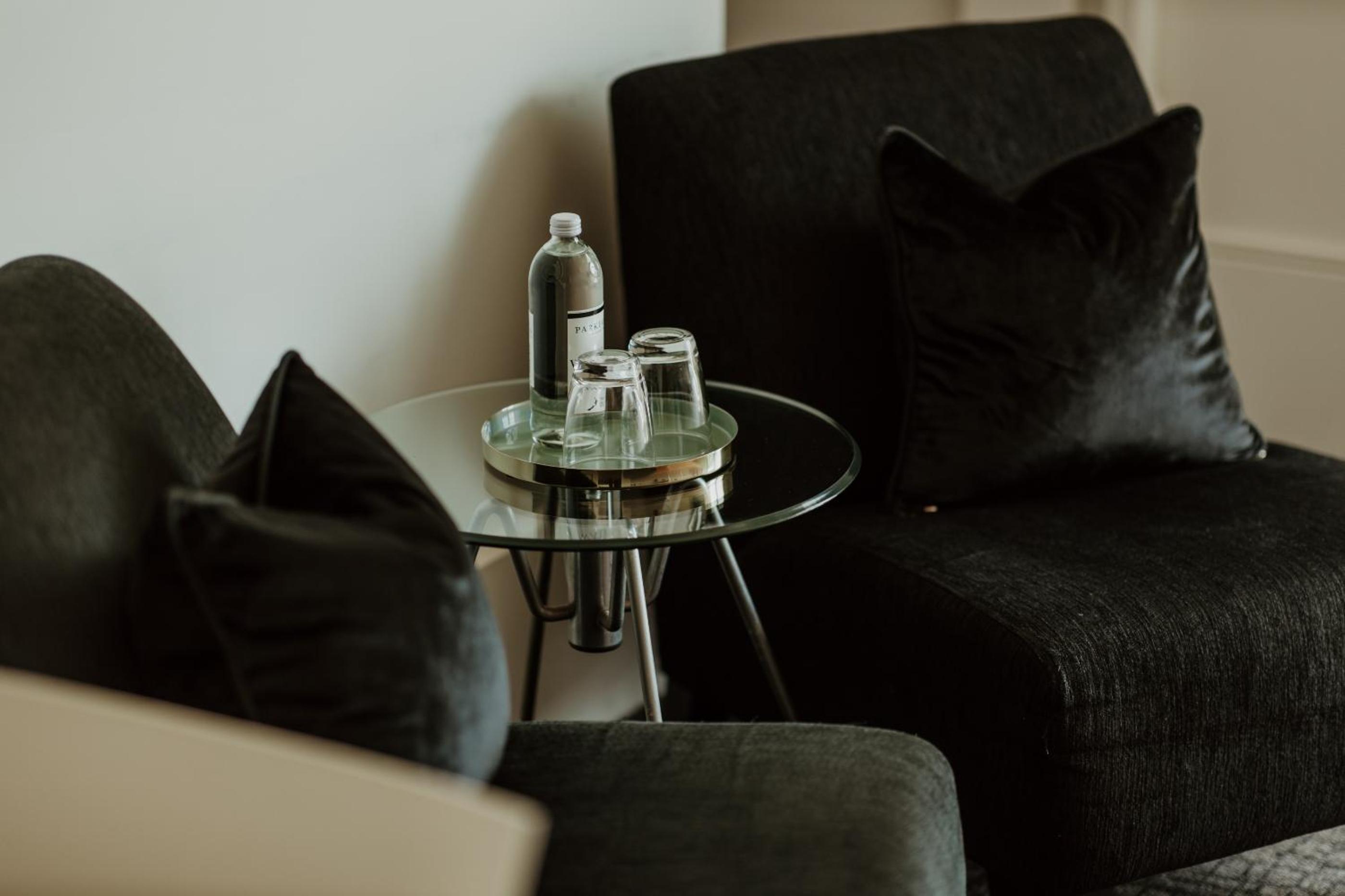 One-Bedroom Apartment - Photo 8