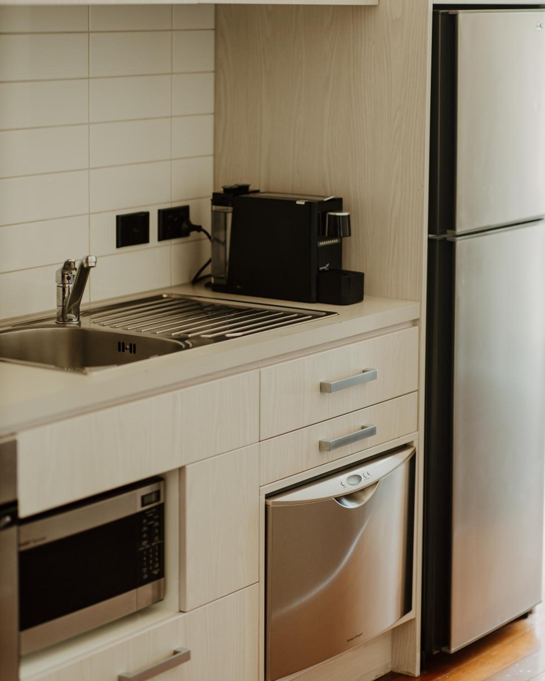 One-Bedroom Apartment - Photo 17