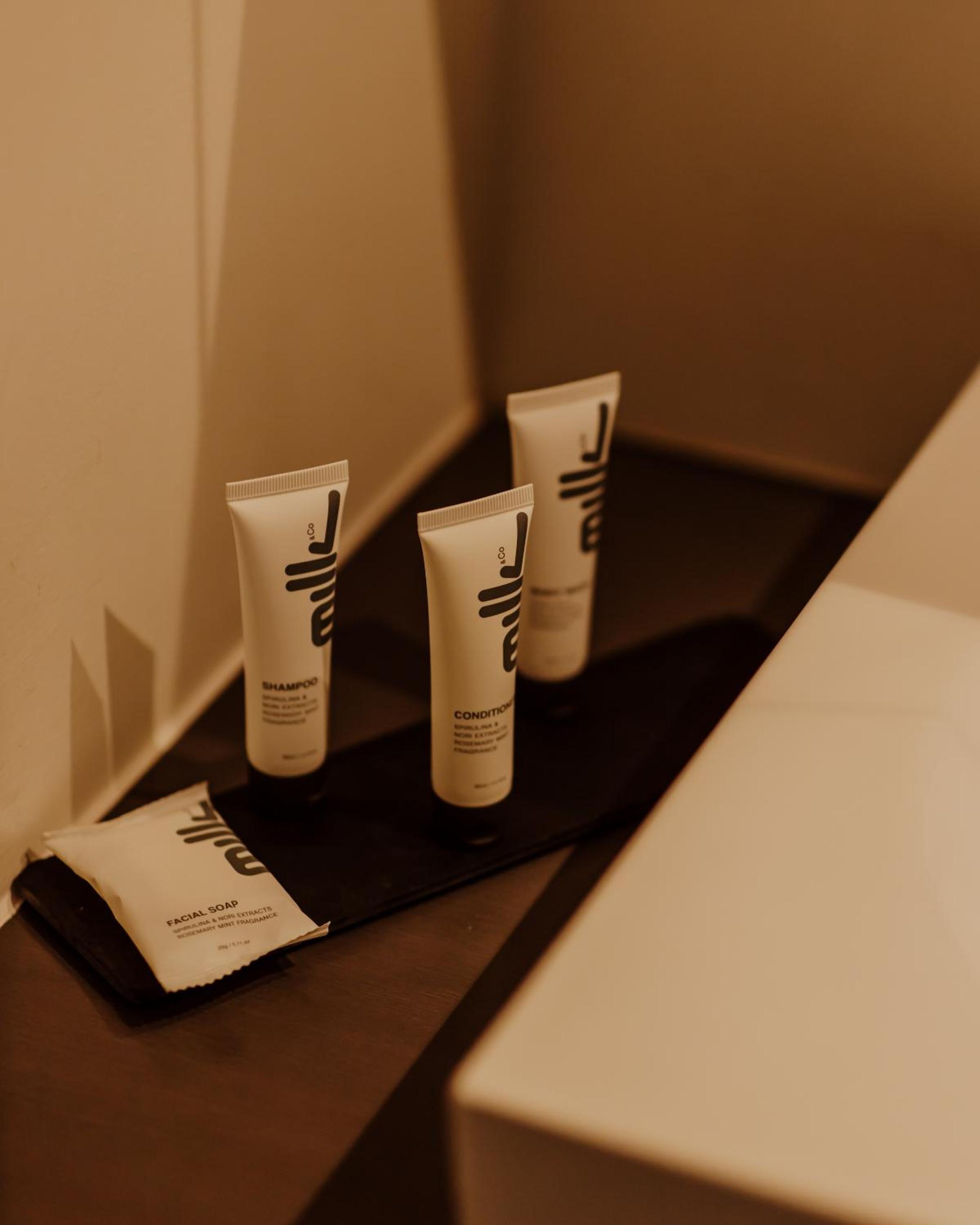 Studio Apartment - Photo 13