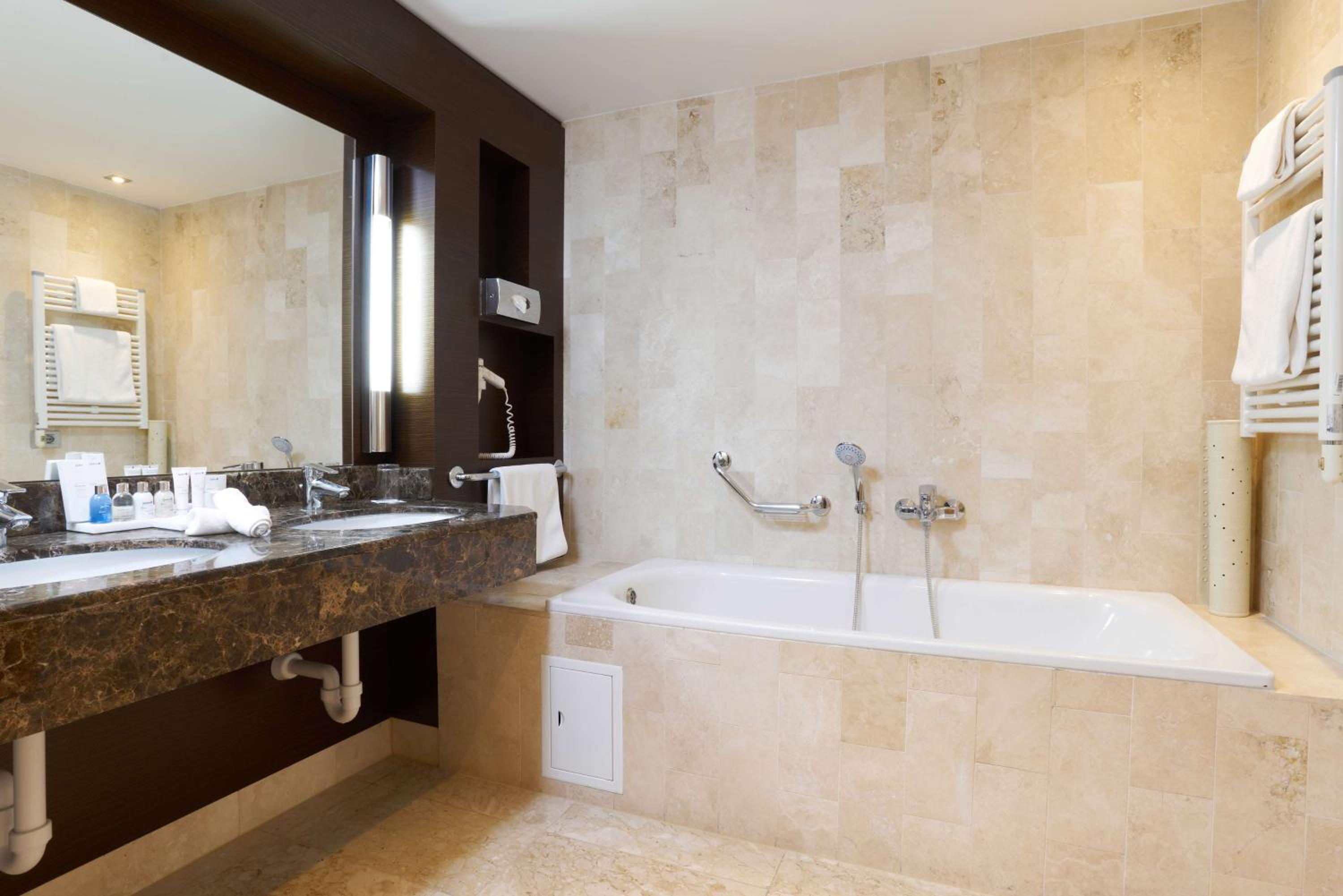Suite photo 3