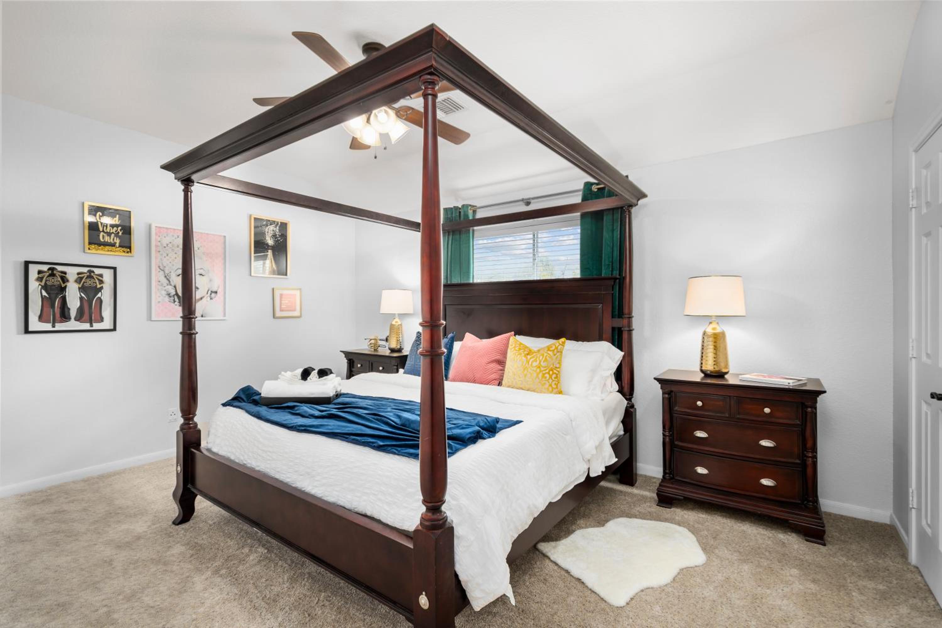Four-Bedroom House photo 1