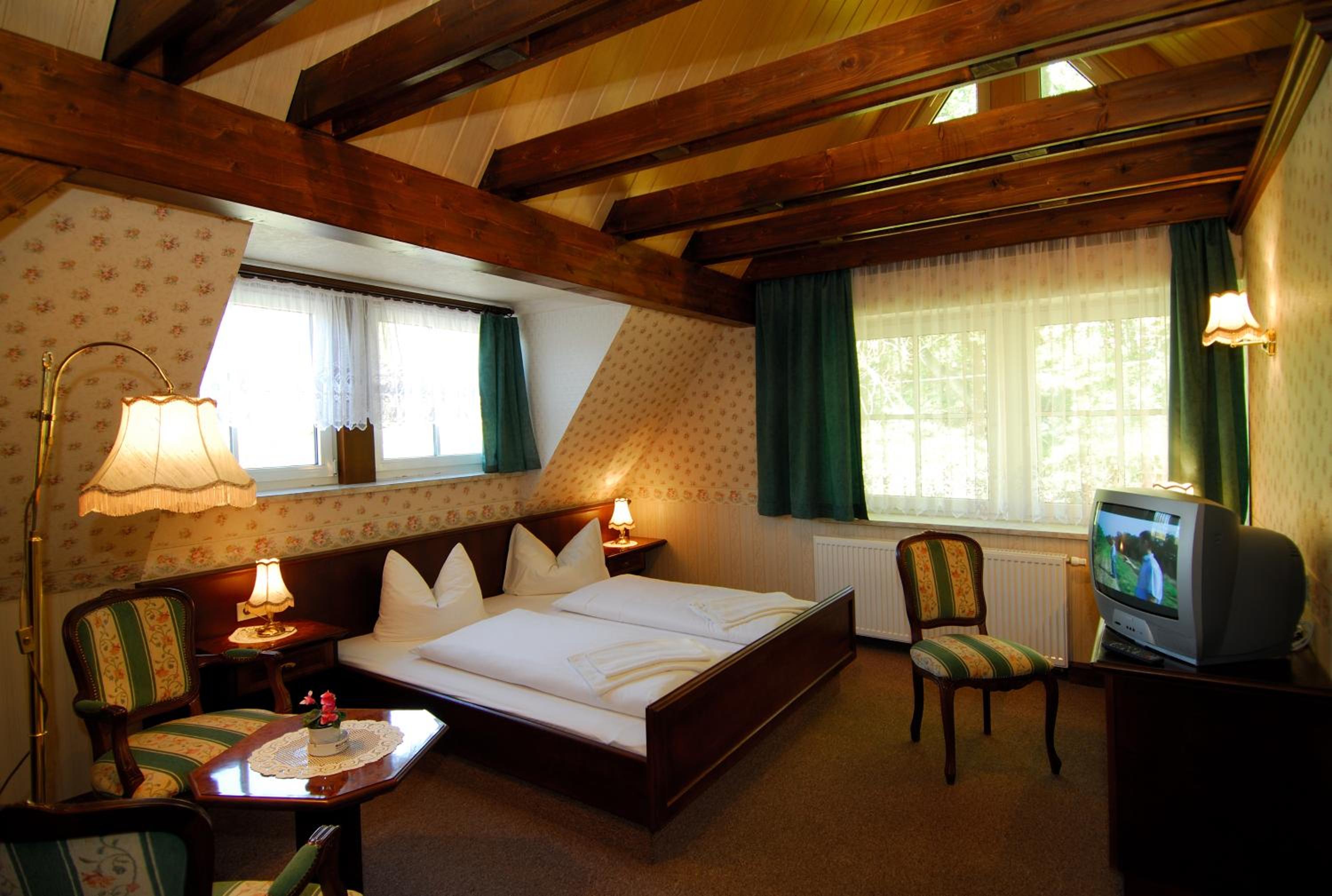 Suite - Photo 4