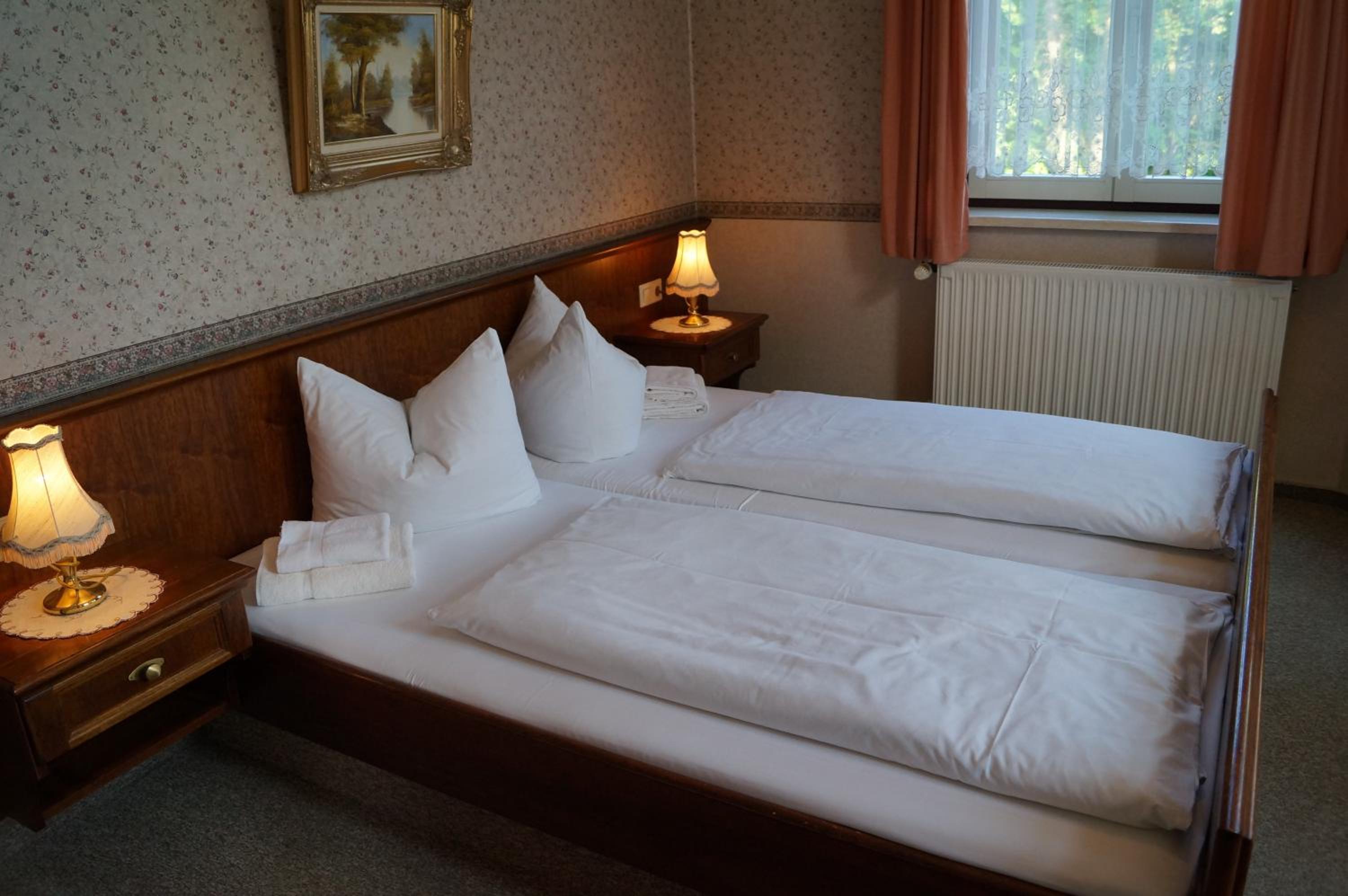 Double Room with Extra Bed - Photo 6
