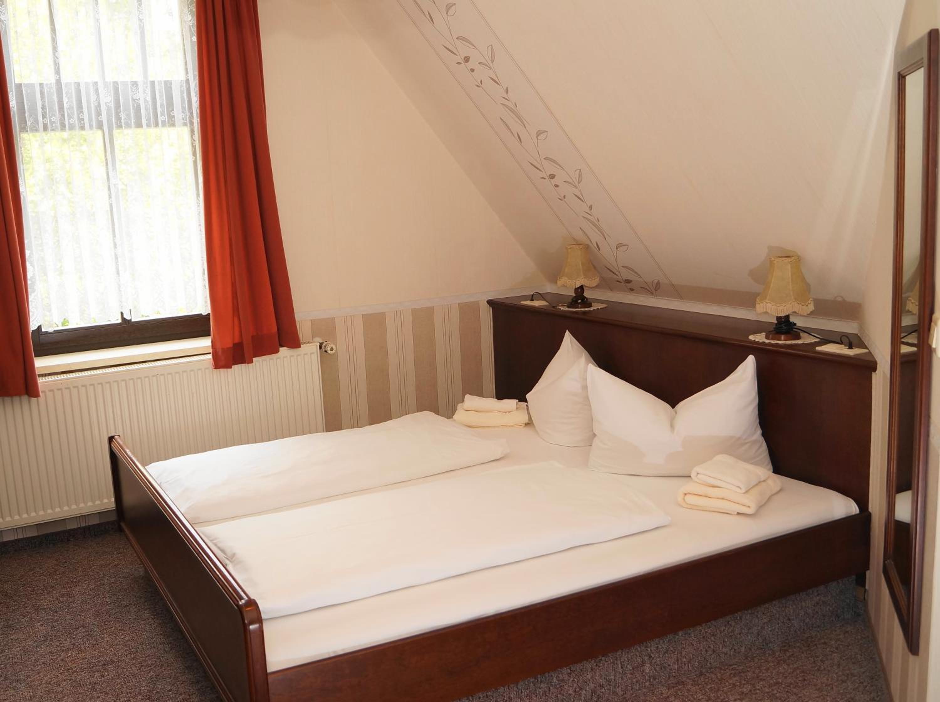 Double Room - Photo 4