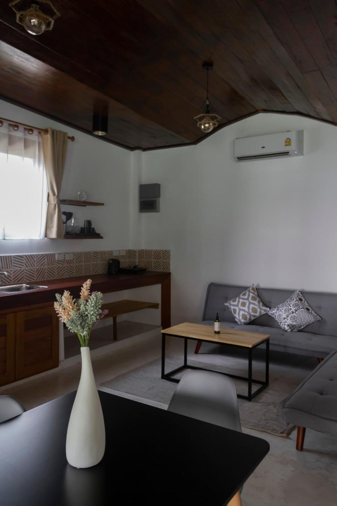 Deluxe Triple Room photo 3