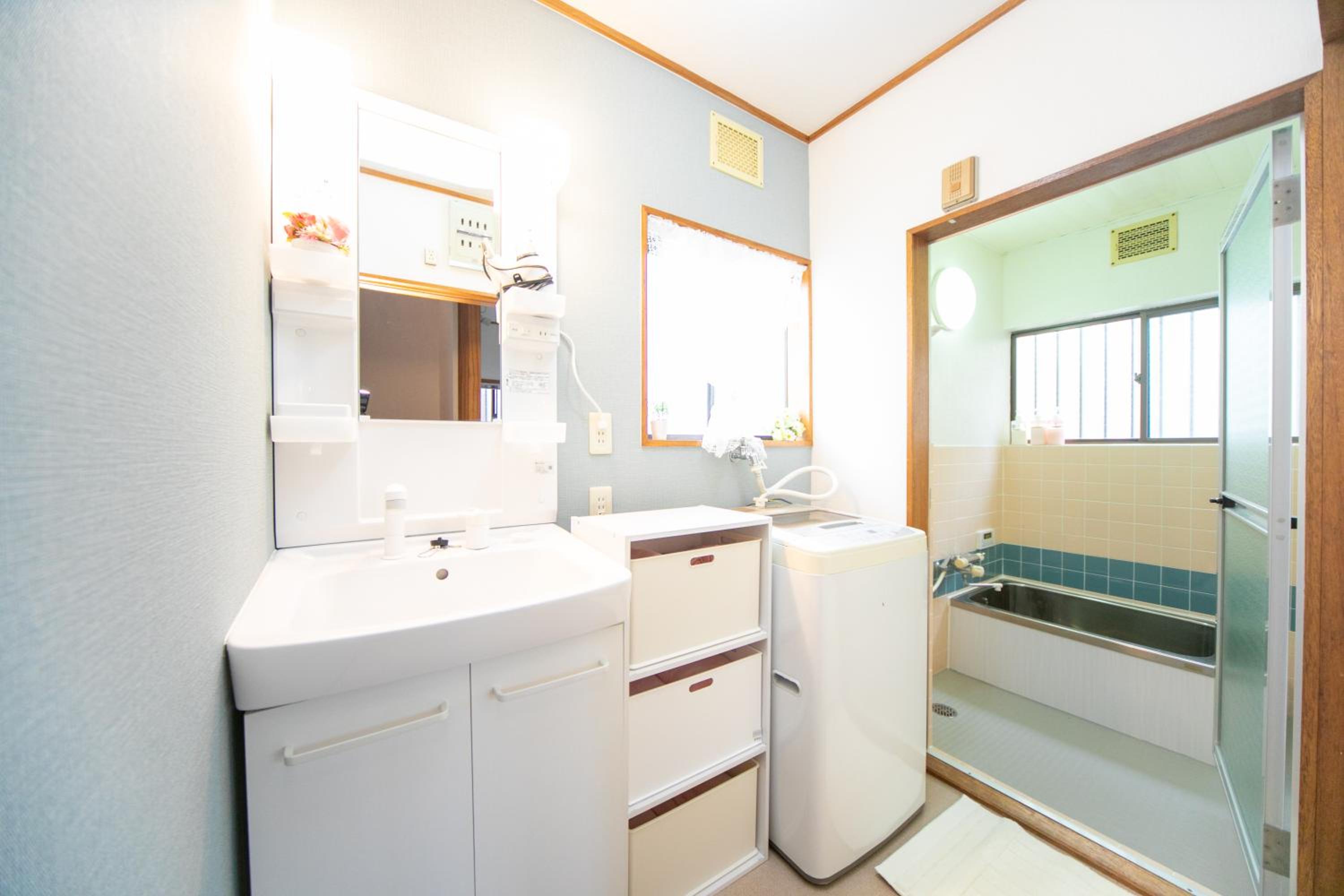 Three-Bedroom House - Photo 7