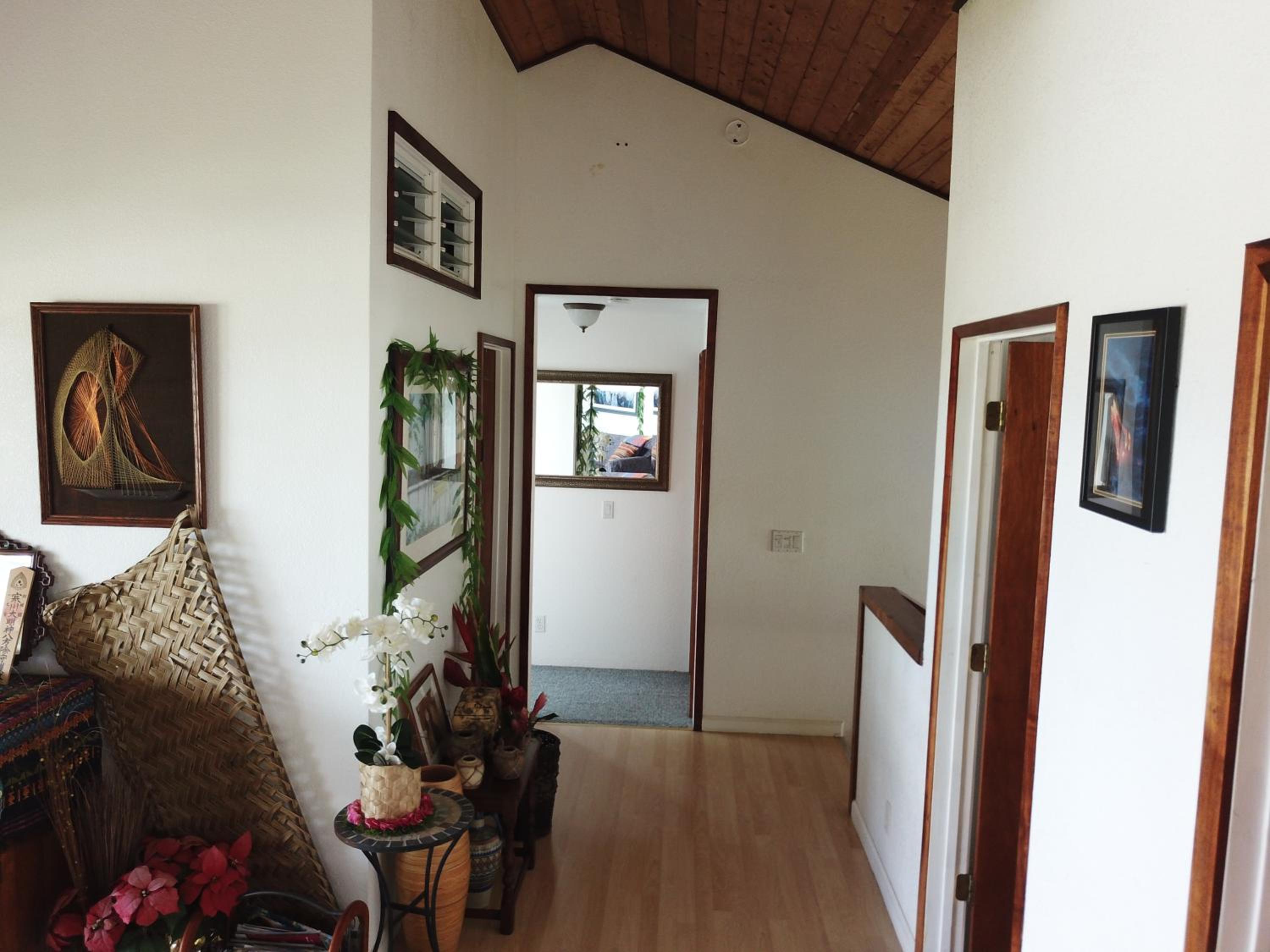 Deluxe Queen Room - Photo 5