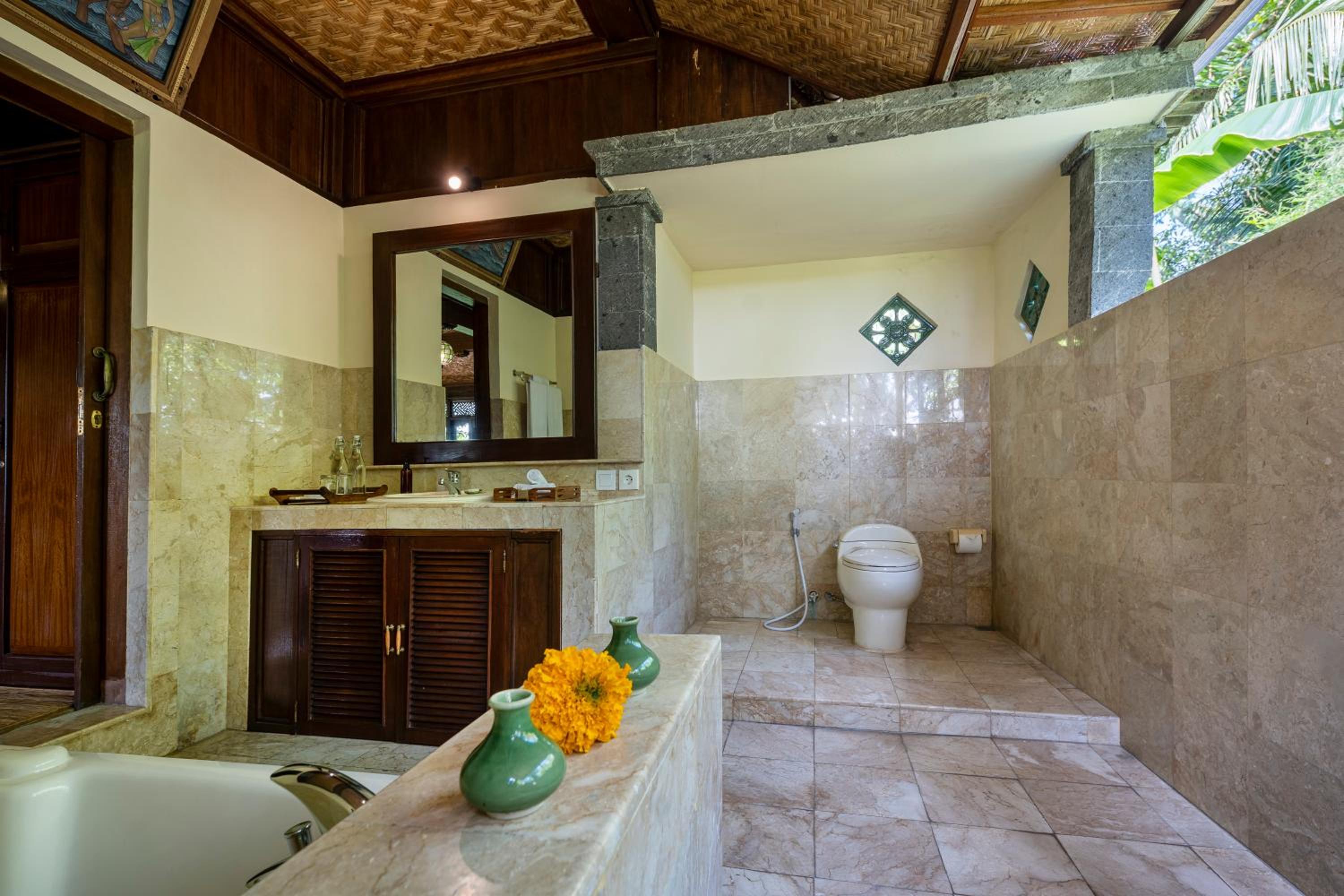 Two-Bedroom Villa photo 3