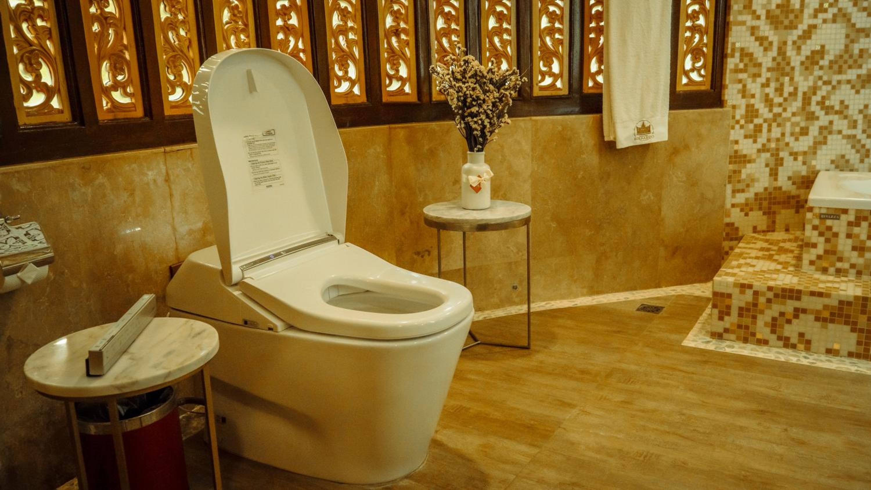 Crown Villa - Photo 6