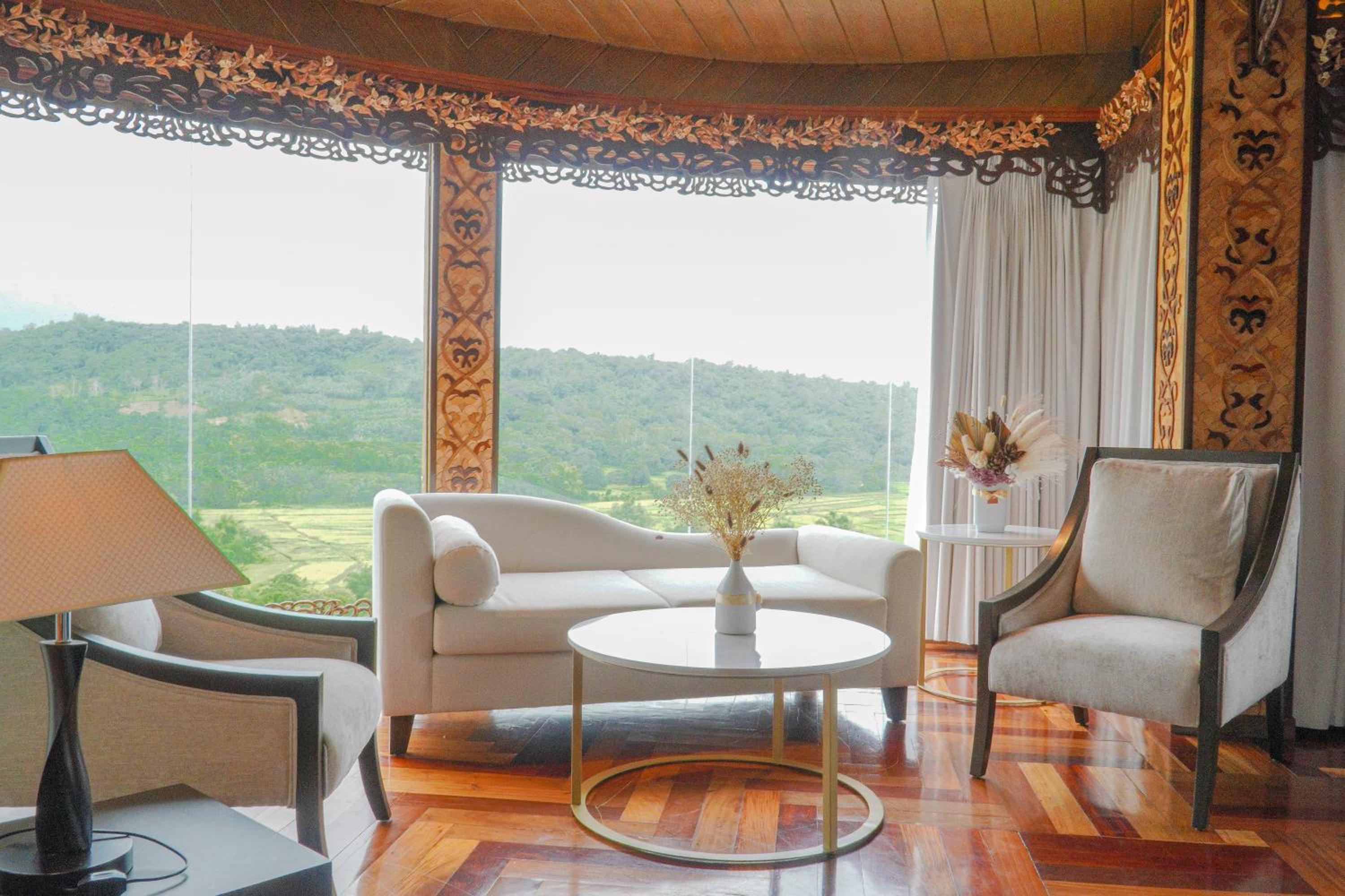 Royal Villa - Photo 7