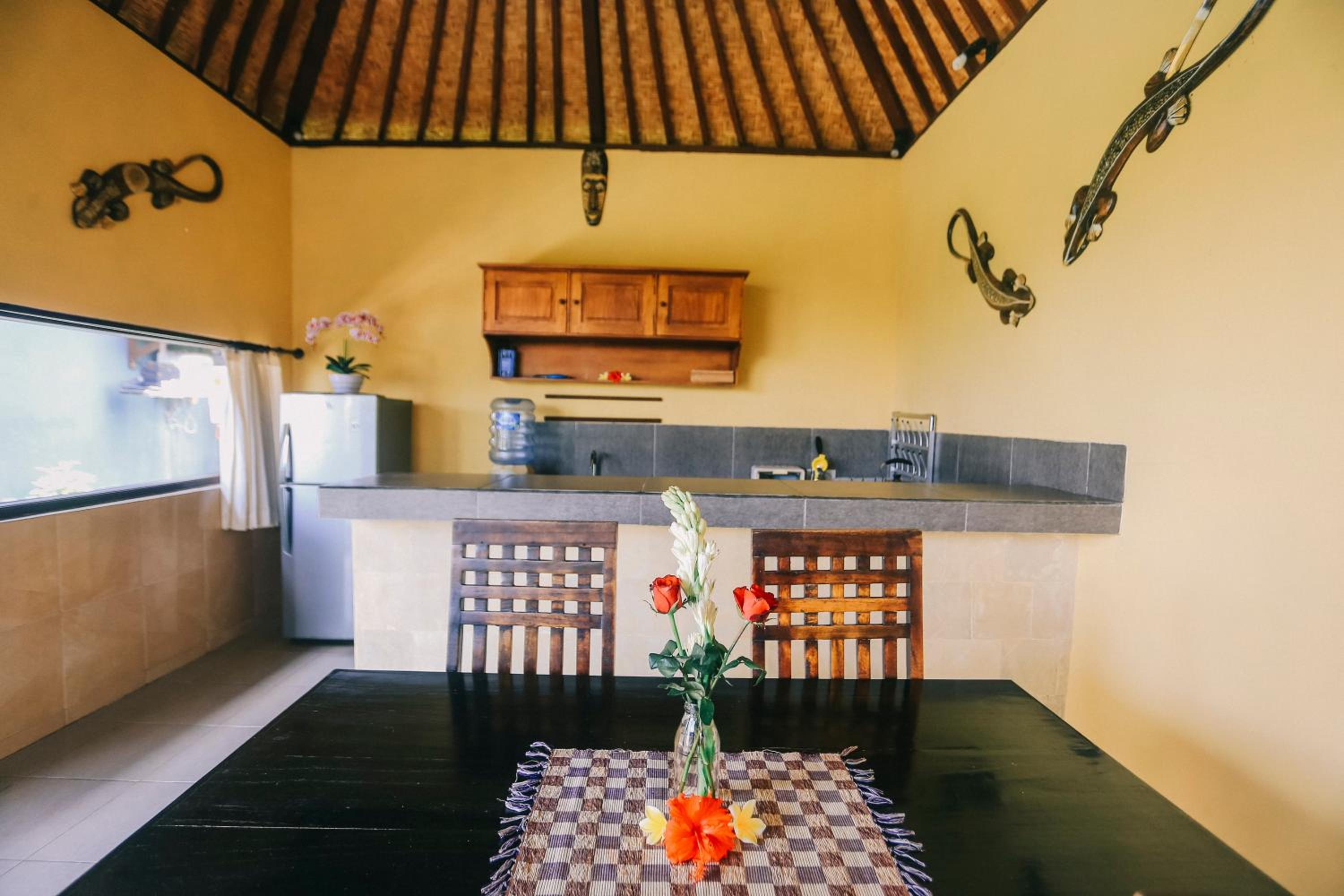 Two-Bedroom Villa - Photo 9