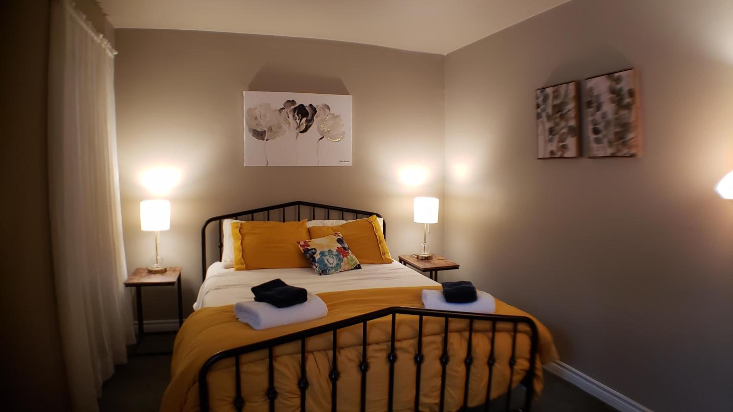 Three-Bedroom House photo 1