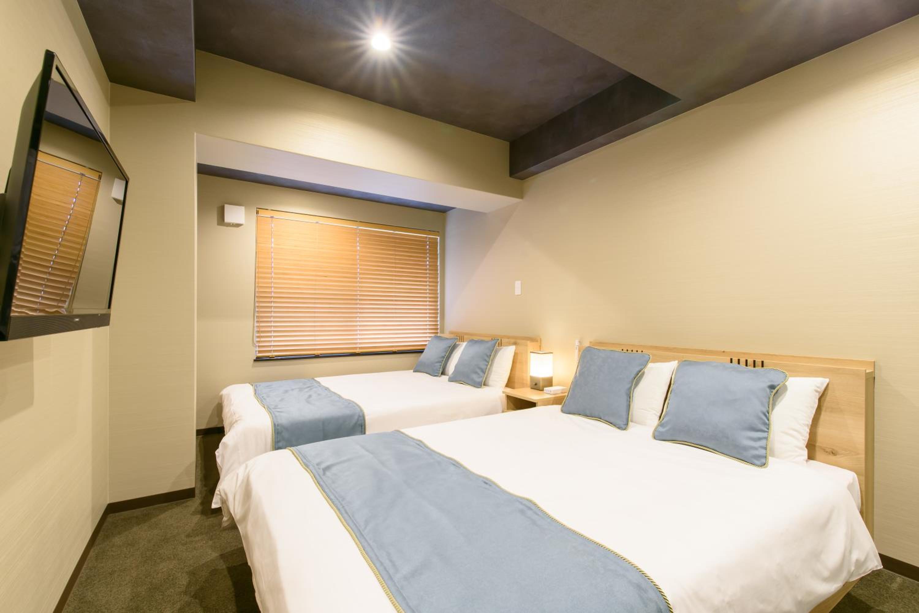Standard Double Room with Two Double Beds photo 1
